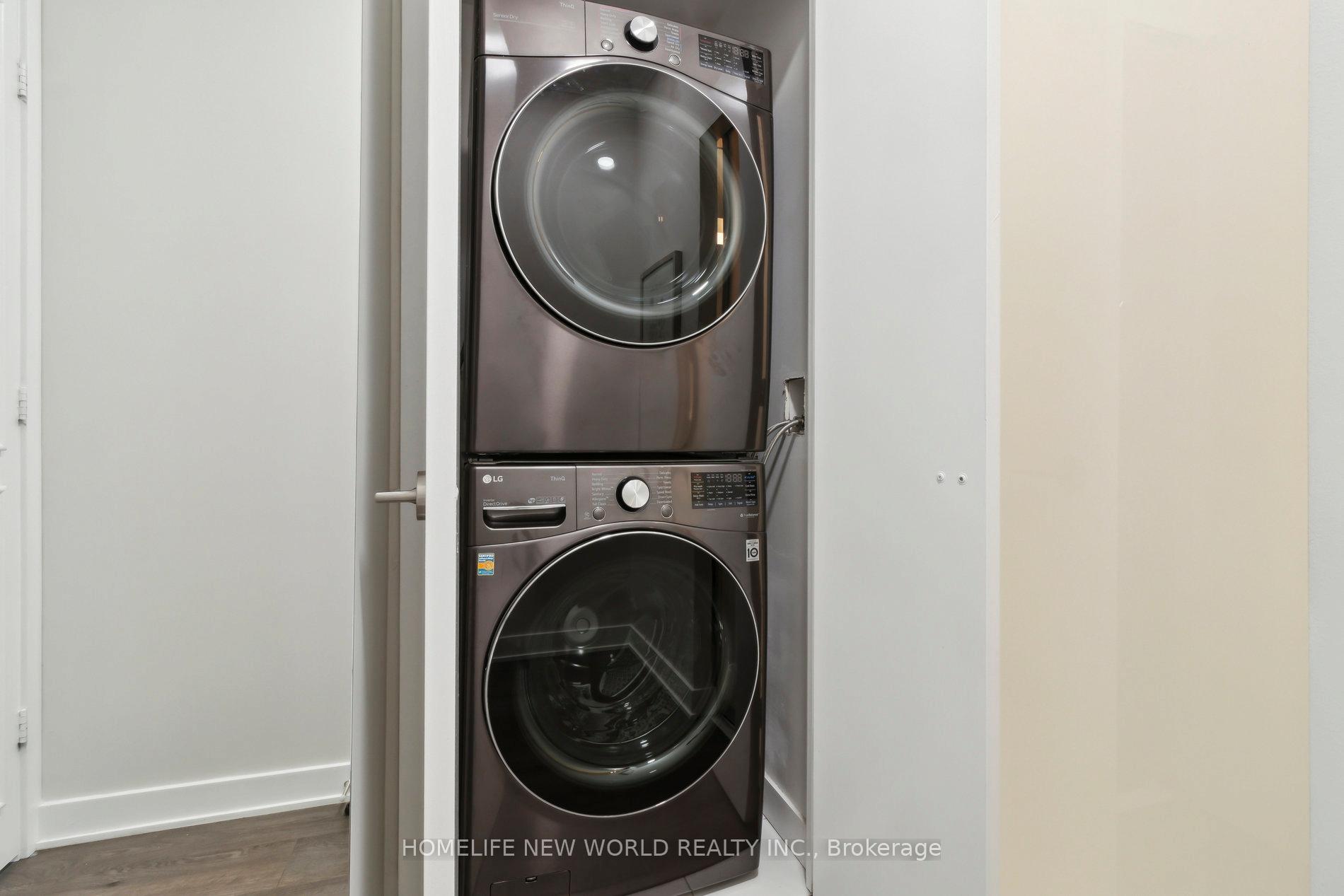 Photo 36 of Unit 4202, 110 Charles Street E, Toronto, Church-Yonge Corridor — HOMEH