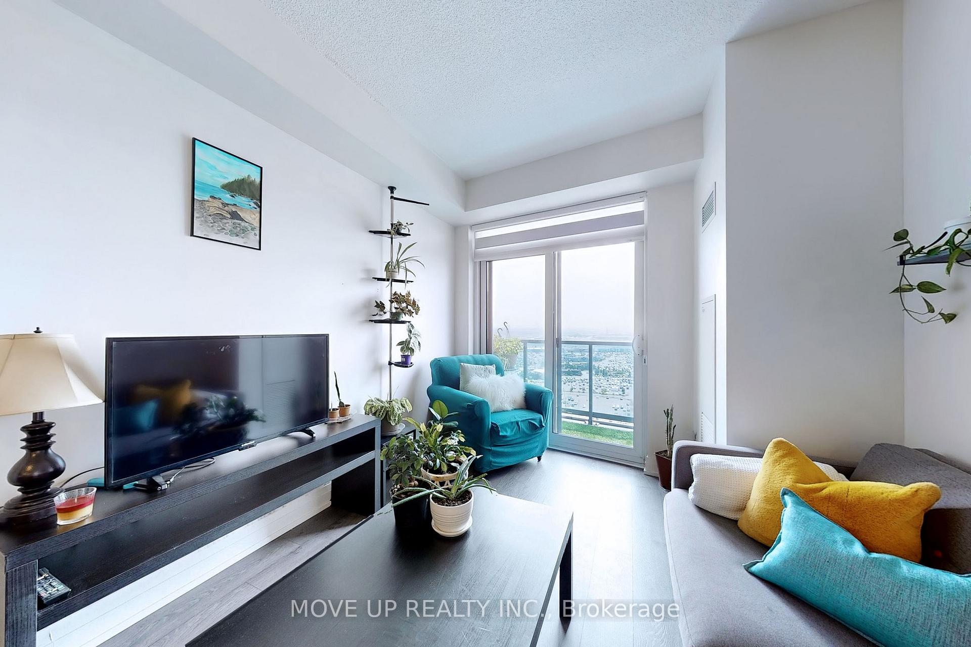 Photo 5 of Unit 2004, 3700 Highway 7, Vaughan, Vaughan Corporate Centre — HOMEH