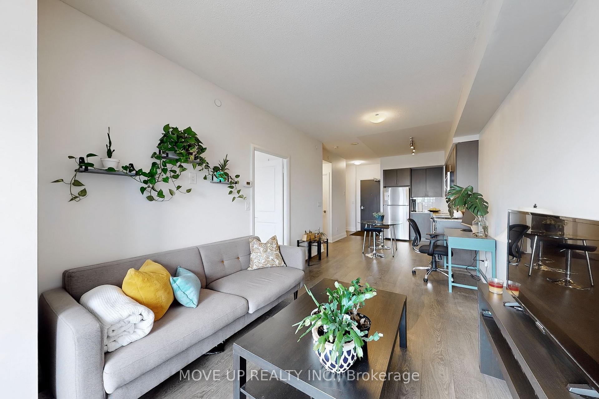 Photo 6 of Unit 2004, 3700 Highway 7, Vaughan, Vaughan Corporate Centre — HOMEH