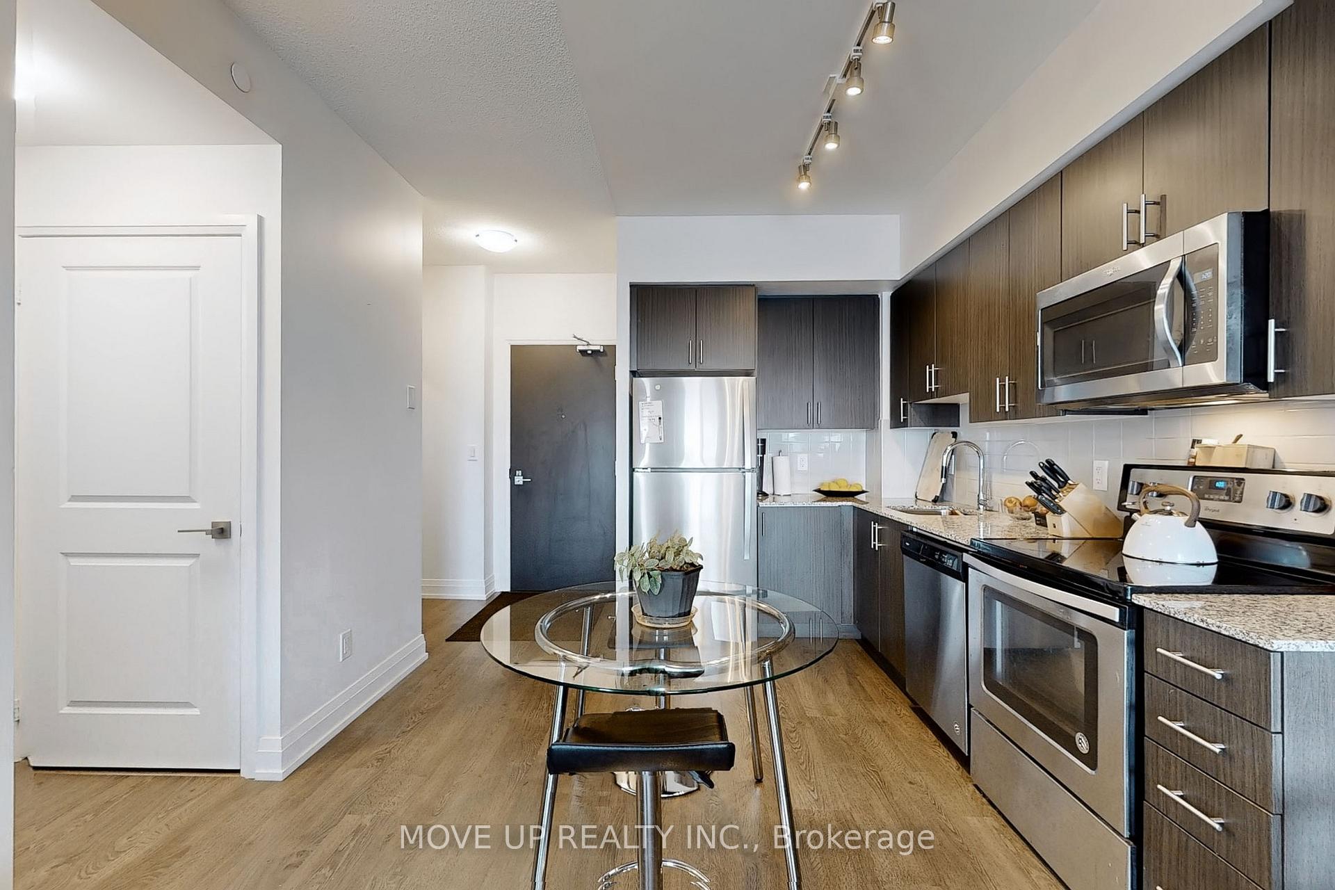 Photo 13 of Unit 2004, 3700 Highway 7, Vaughan, Vaughan Corporate Centre — HOMEH