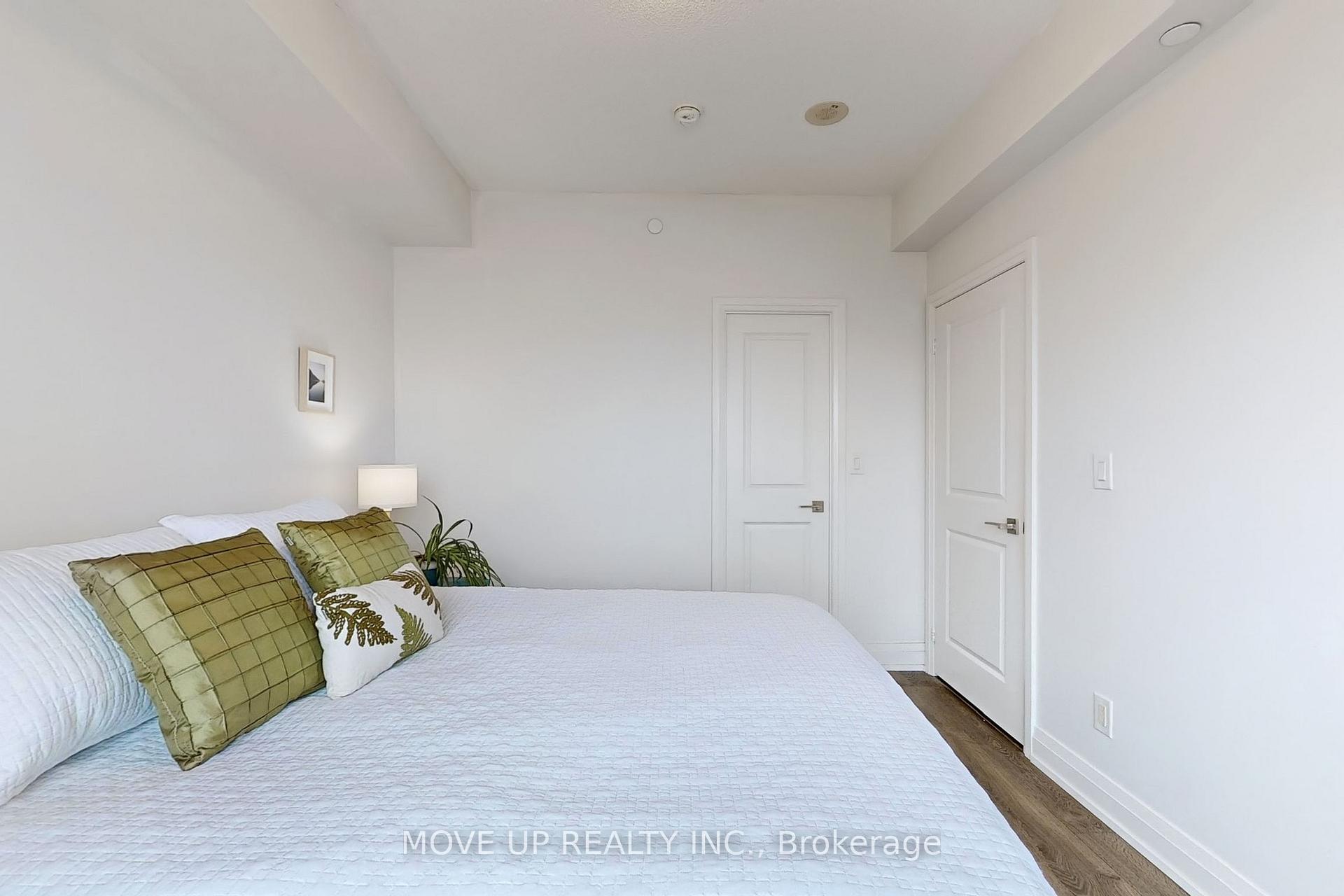 Photo 18 of Unit 2004, 3700 Highway 7, Vaughan, Vaughan Corporate Centre — HOMEH