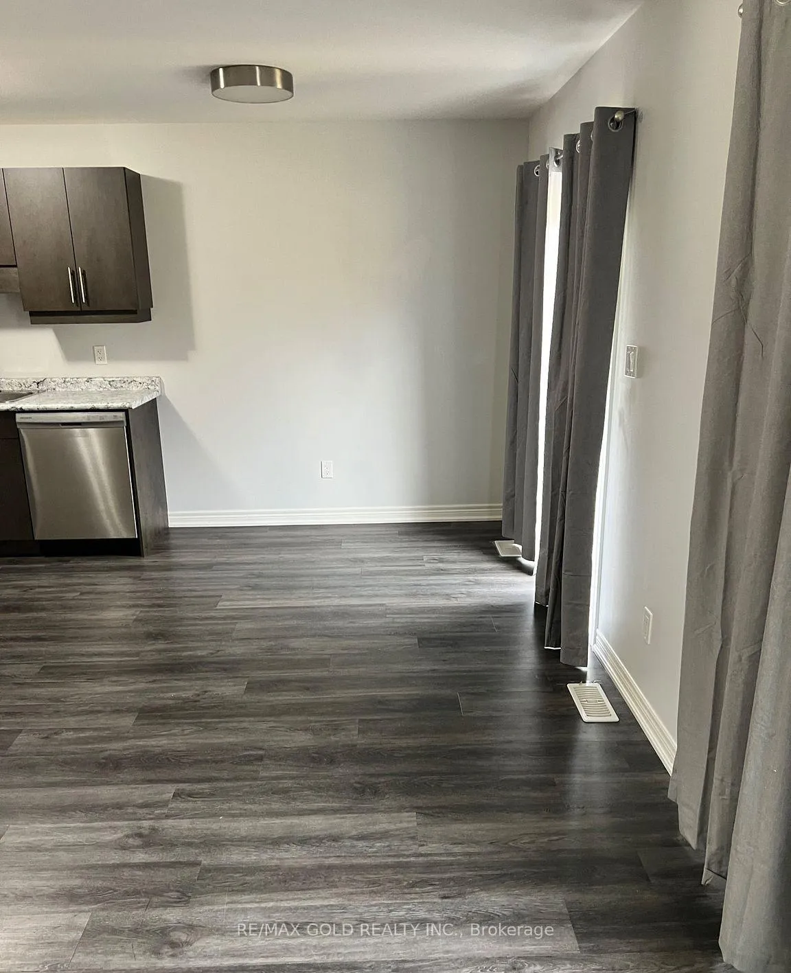 Photo 8 of 36 Damude Avenue, Thorold, Hurricane/Merrittville — HOMEH