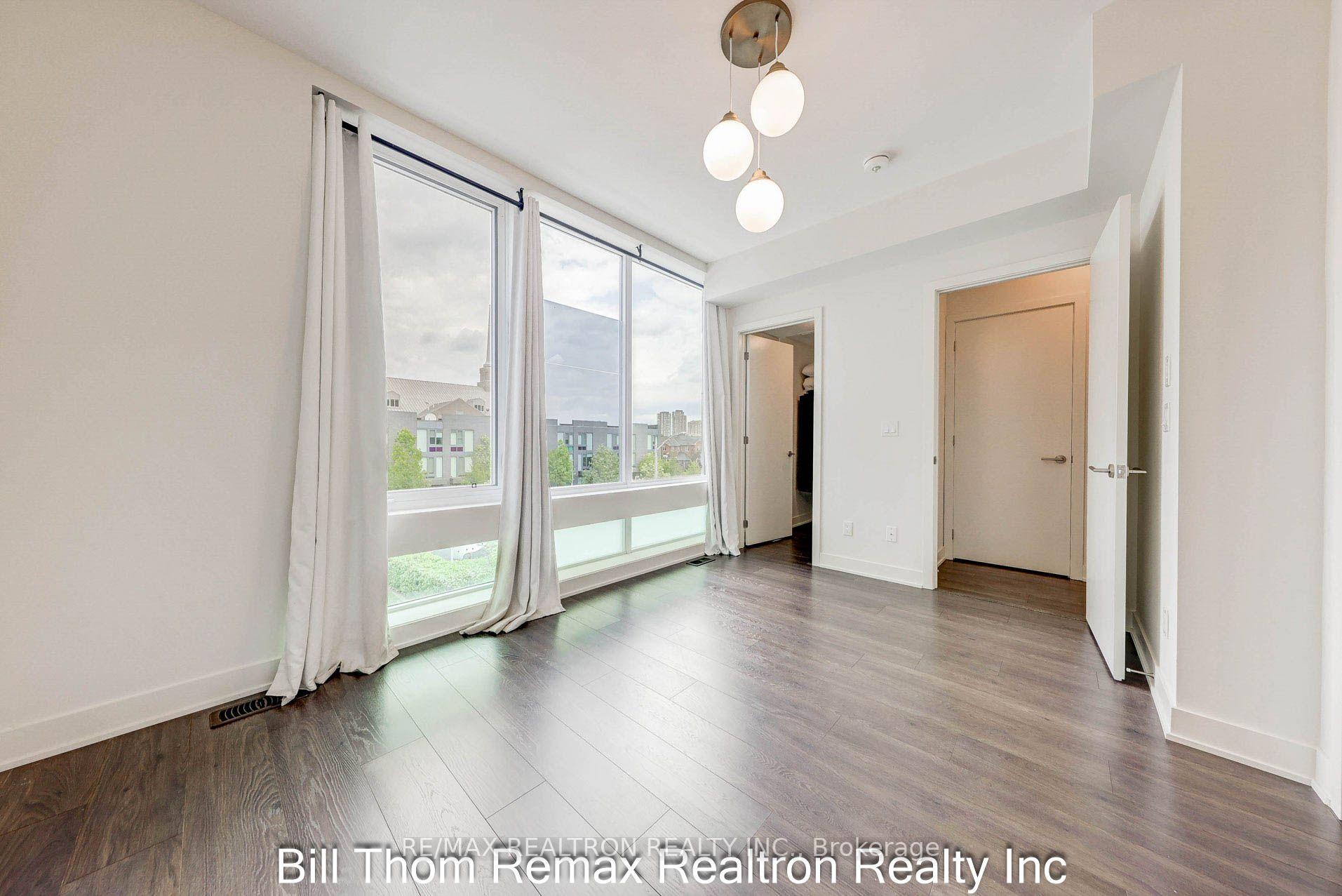 Photo 30 of 25 Sonic Way, Toronto, Flemingdon Park — HOMEH