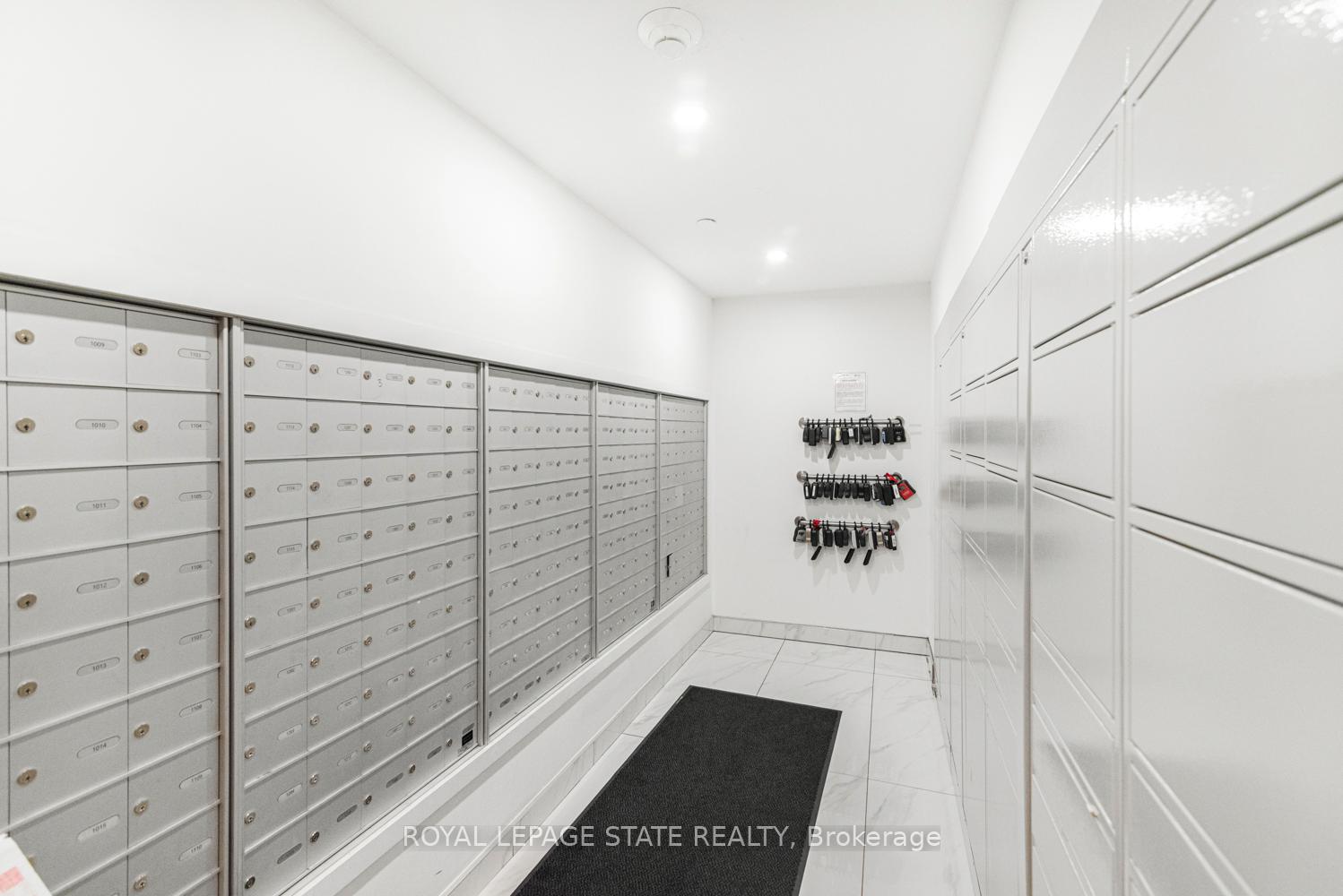 Photo 6 of Unit 707, 15 Queen Street S, Hamilton, Central — HOMEH