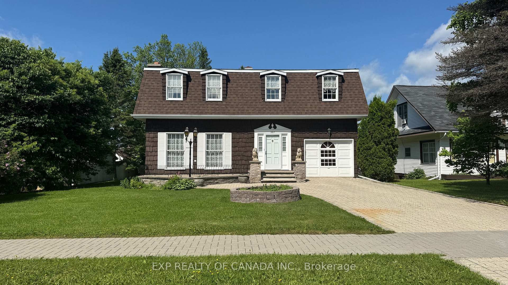 Photo 1 of 367 Third Avenue, Cochrane — HOMEH