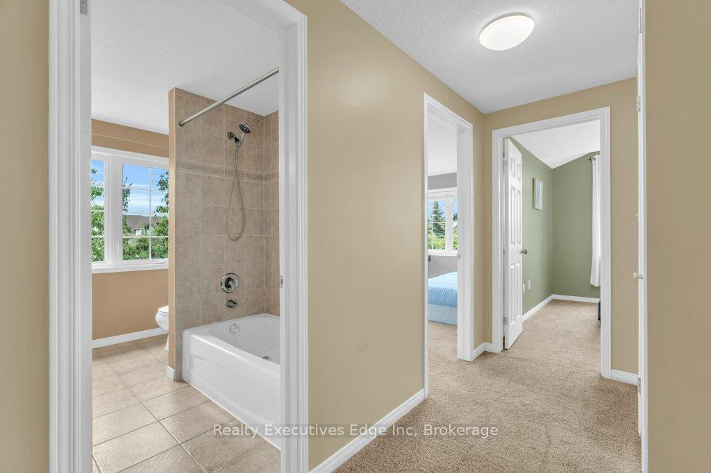 Photo 26 of Unit 23, 210 Dawn Avenue, Guelph, Clairfields/Hanlon Business Park — HOMEH