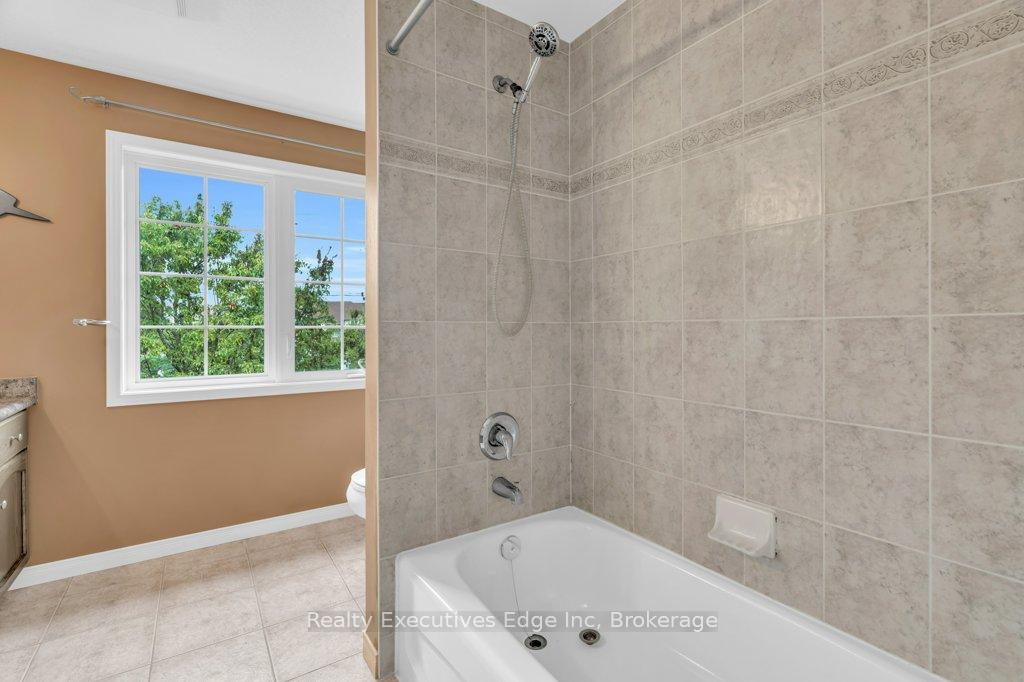 Photo 27 of Unit 23, 210 Dawn Avenue, Guelph, Clairfields/Hanlon Business Park — HOMEH