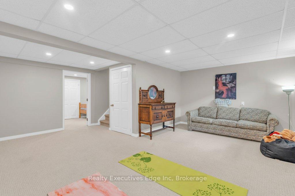 Photo 30 of Unit 23, 210 Dawn Avenue, Guelph, Clairfields/Hanlon Business Park — HOMEH