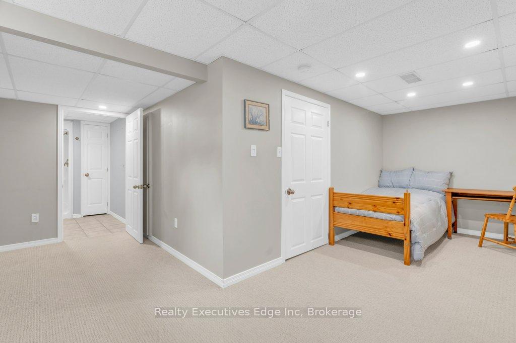 Photo 31 of Unit 23, 210 Dawn Avenue, Guelph, Clairfields/Hanlon Business Park — HOMEH