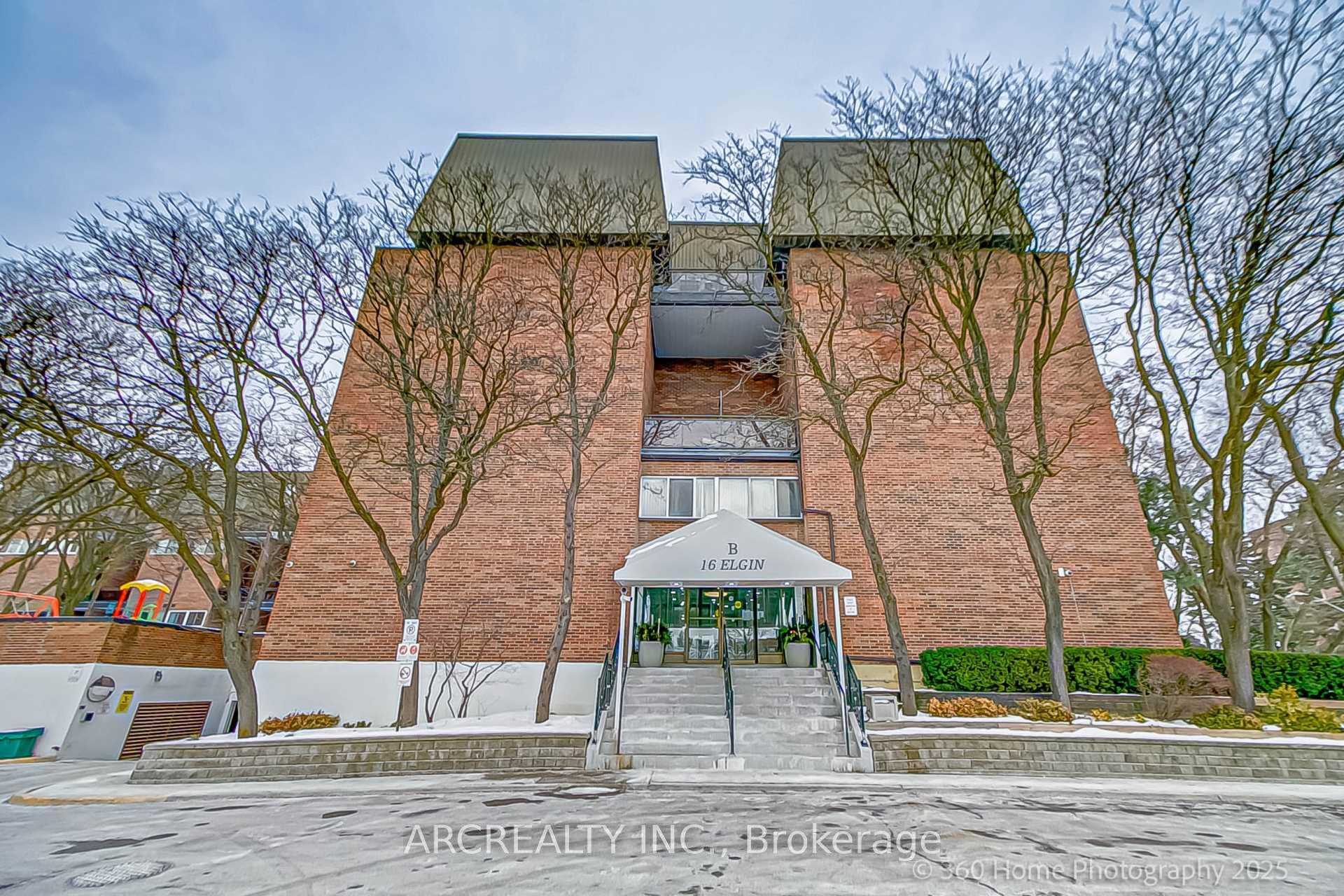 Photo 1 of Unit 165, 16 Elgin Street, Markham, Thornhill — HOMEH