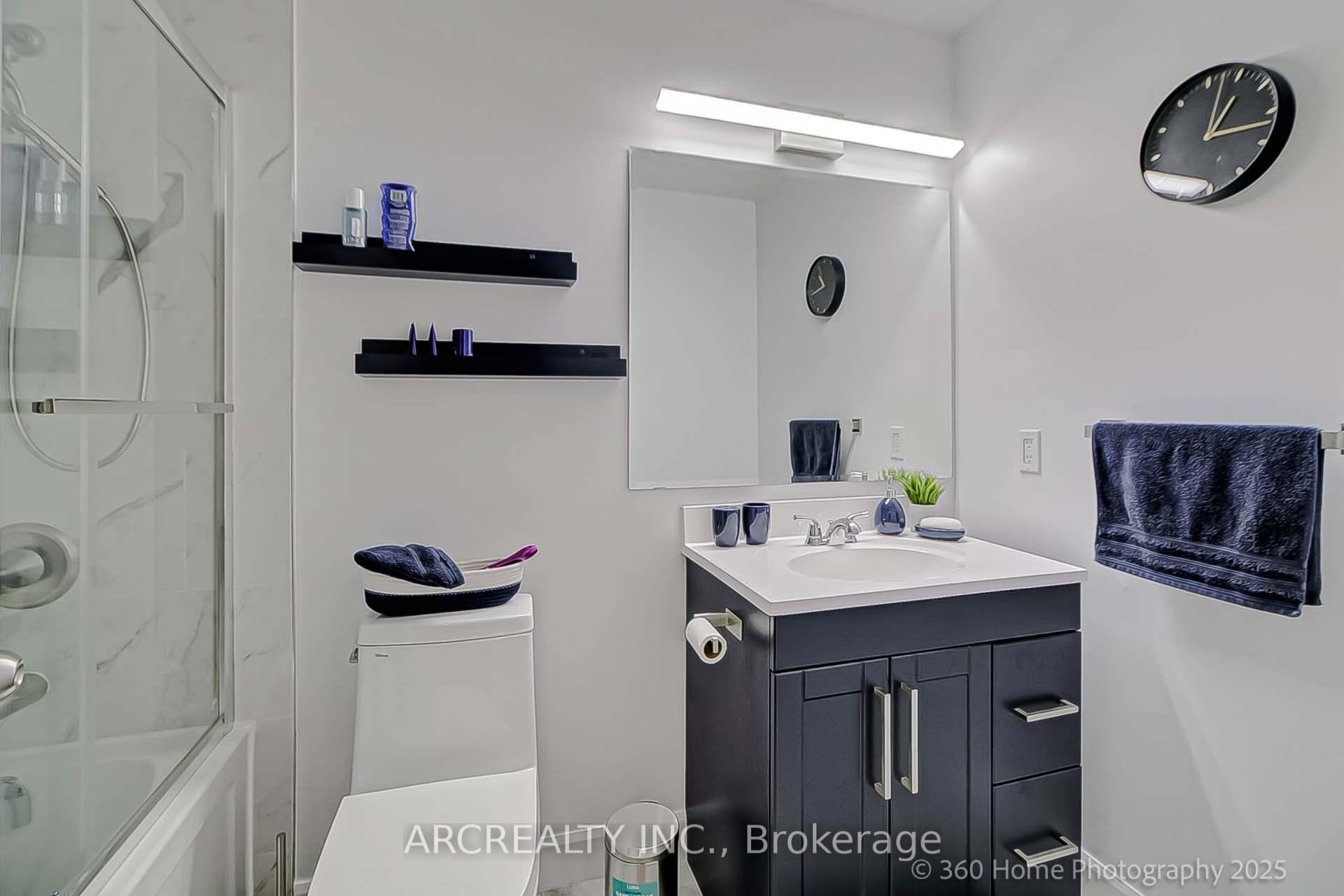 Photo 19 of Unit 165, 16 Elgin Street, Markham, Thornhill — HOMEH
