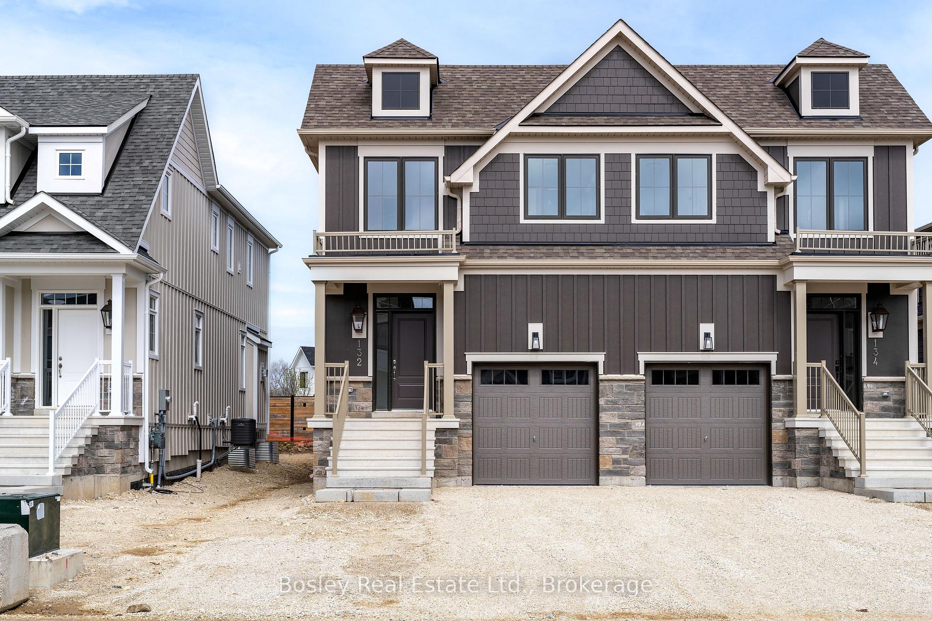 Front of 132 White Oak Crescent