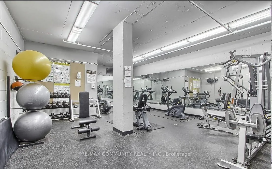 Photo 4 of Unit 907, 260 Davis Drive, Newmarket, Central Newmarket — HOMEH