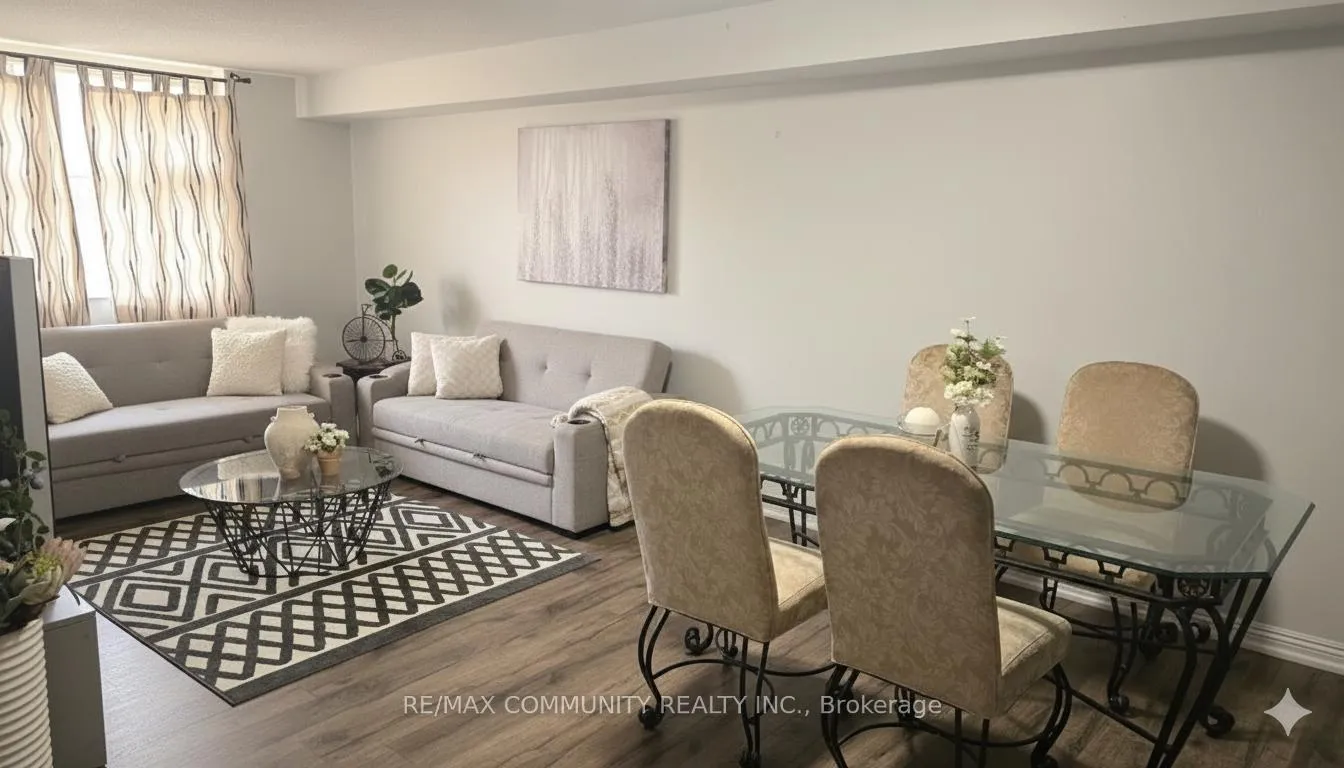 Photo 6 of Unit 907, 260 Davis Drive, Newmarket, Central Newmarket — HOMEH