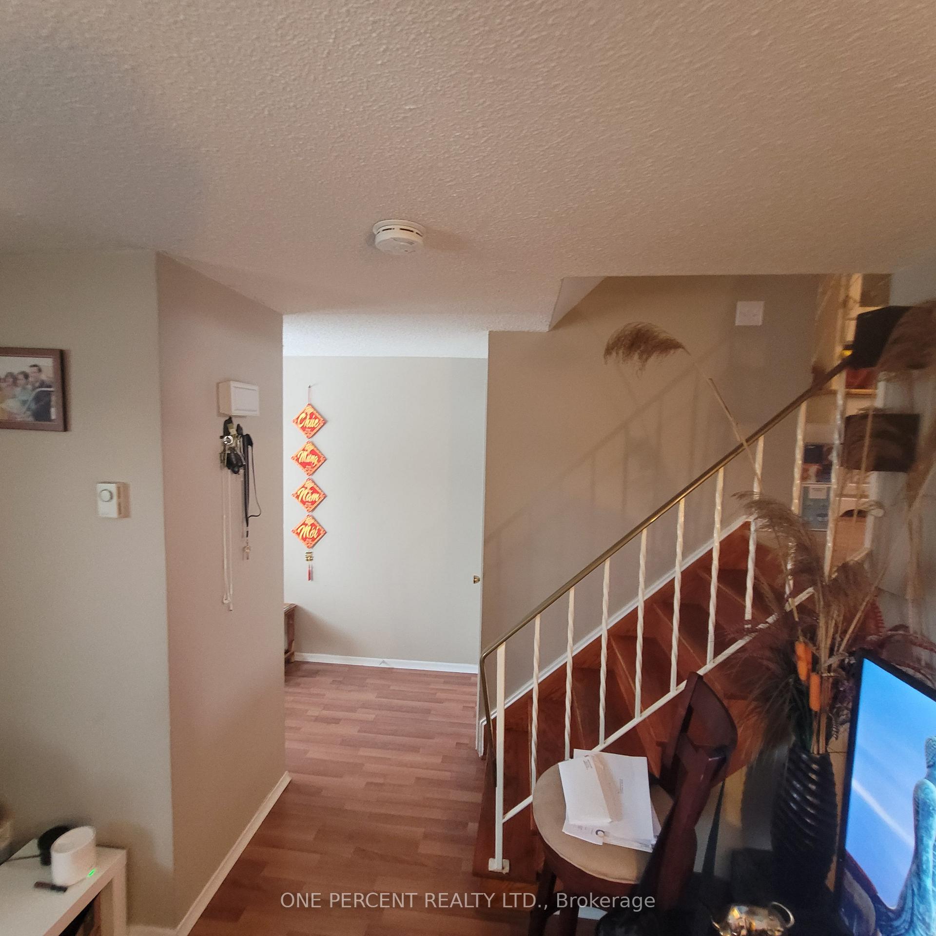 Photo 8 of Unit 32, 35 Breckenridge Drive, Kitchener — HOMEH