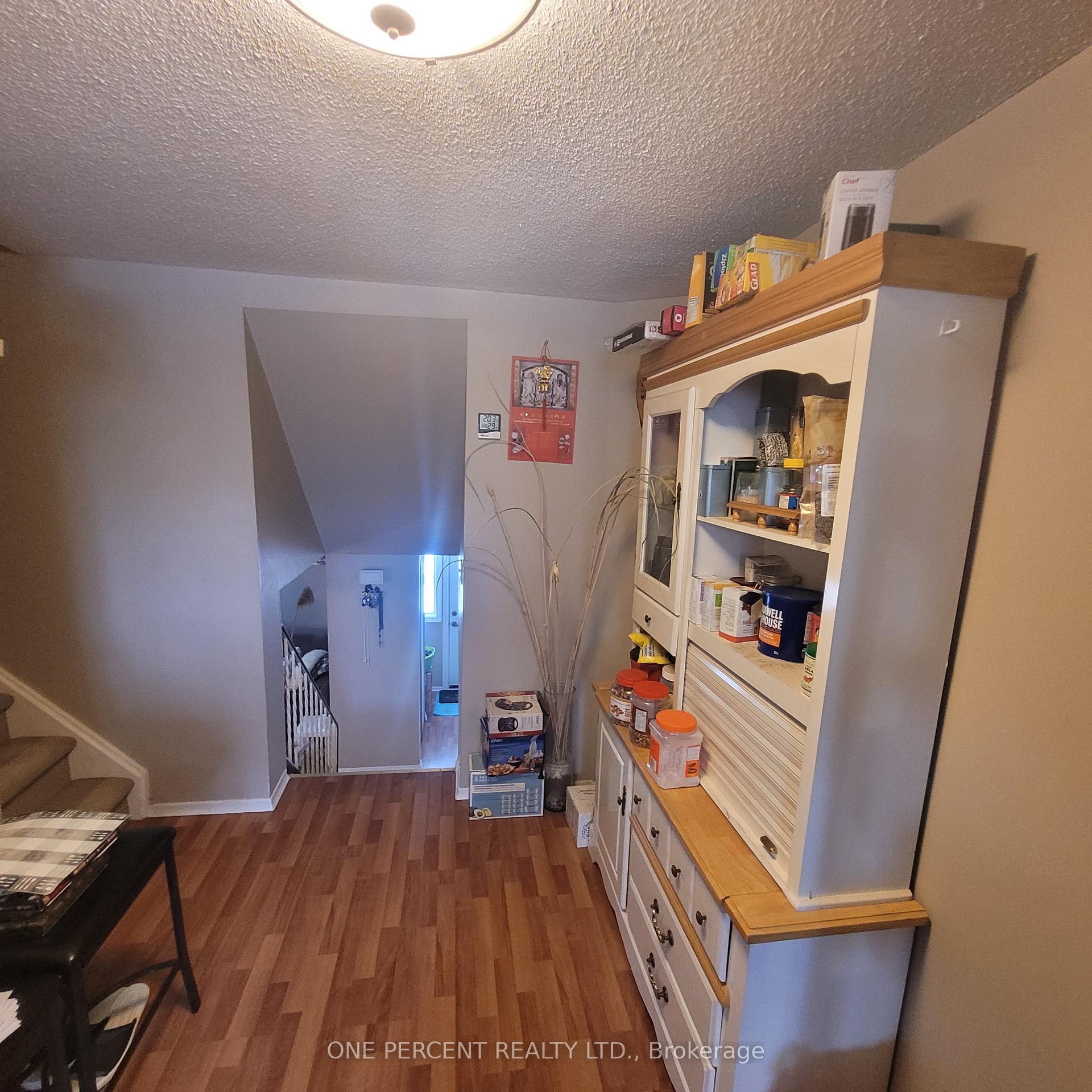 Photo 10 of Unit 32, 35 Breckenridge Drive, Kitchener — HOMEH