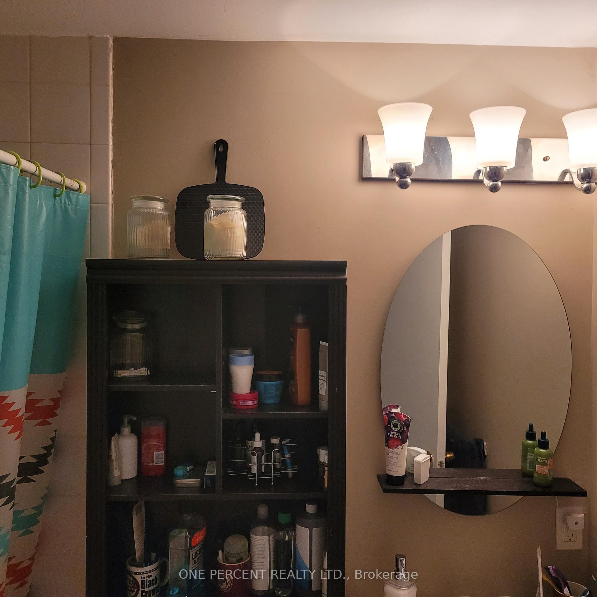 Photo 14 of Unit 32, 35 Breckenridge Drive, Kitchener — HOMEH