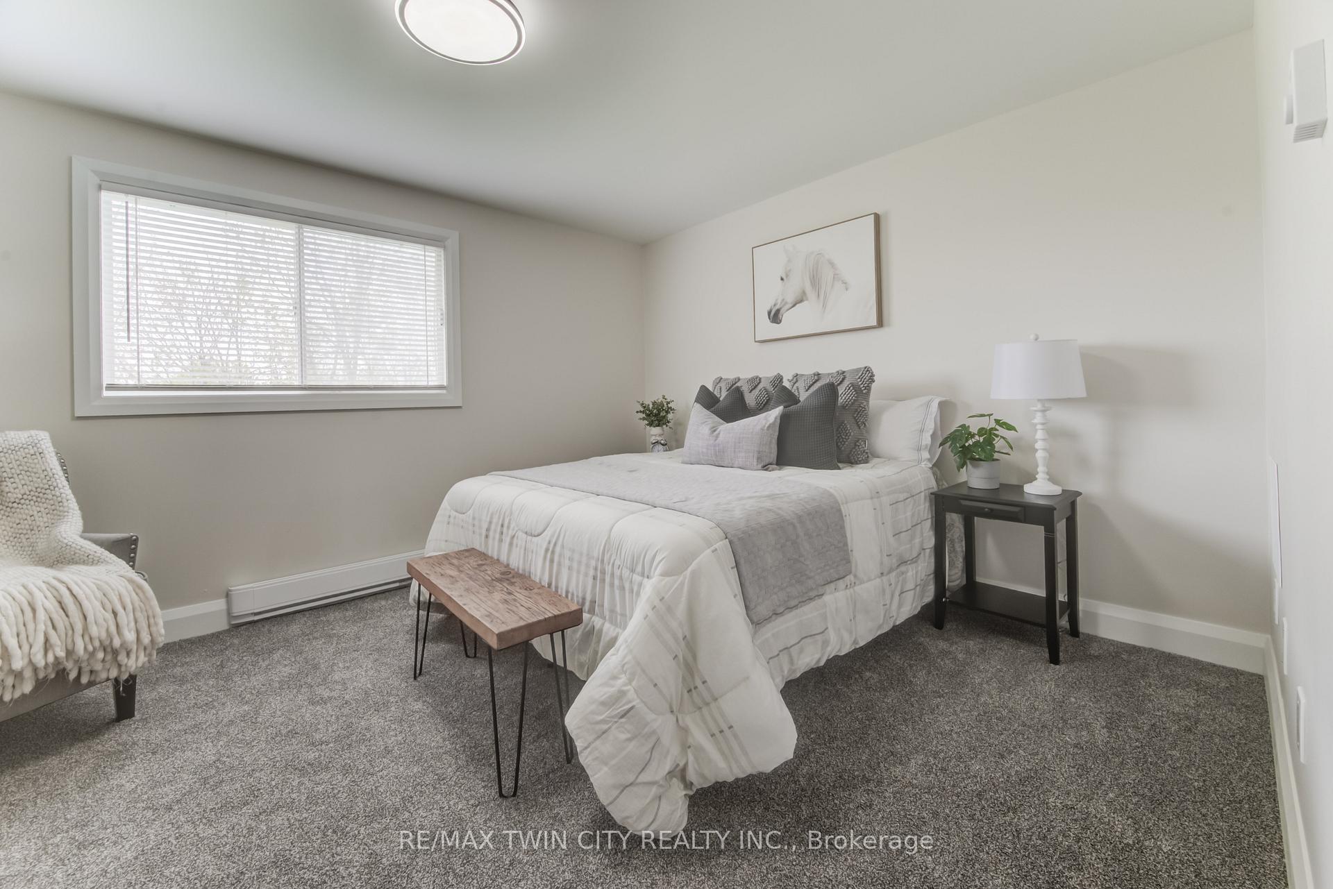 Photo 17 of Unit 43, 40 Imperial Road N, Guelph, Willow West/Sugarbush/West Acres — HOMEH