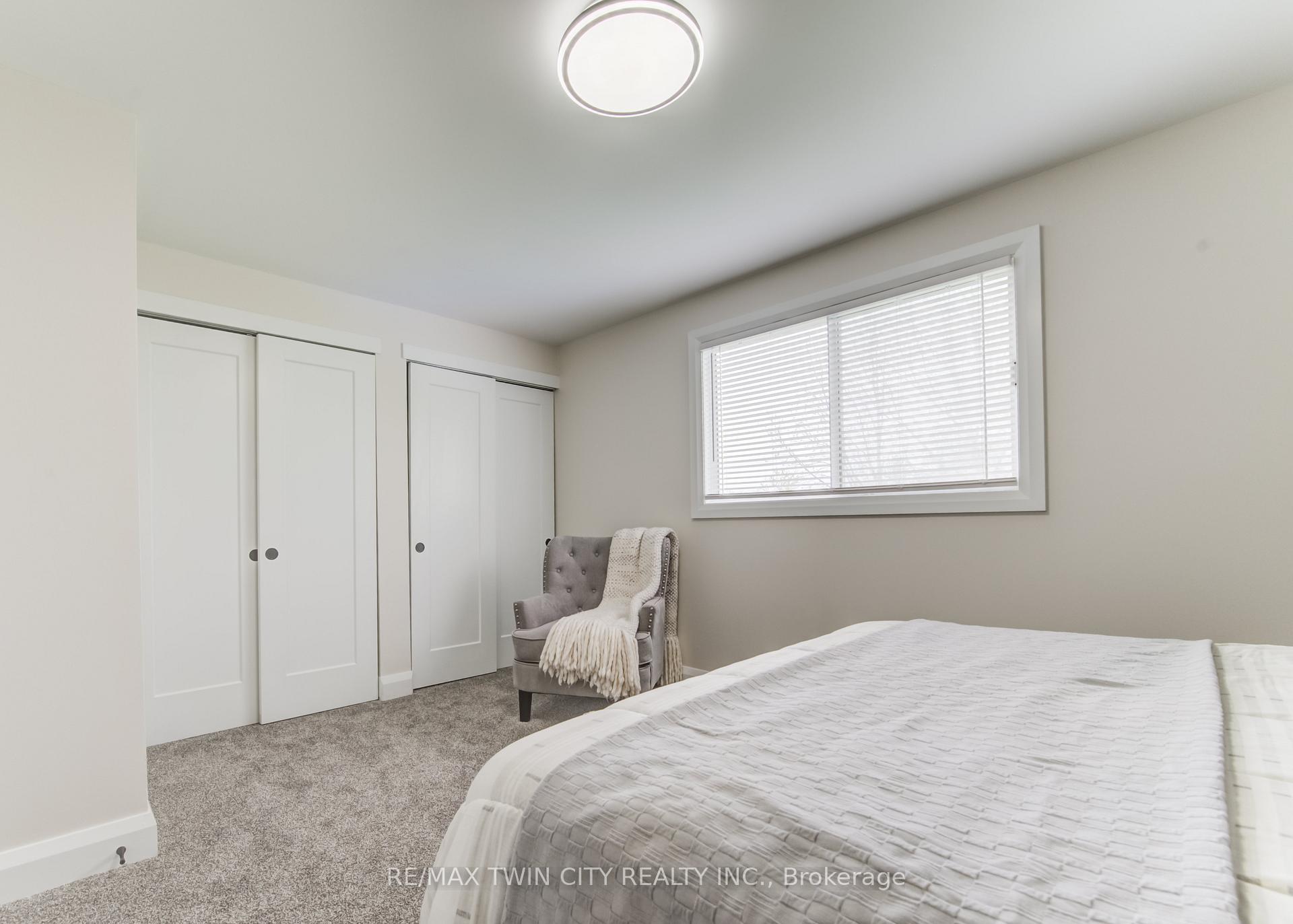 Photo 18 of Unit 43, 40 Imperial Road N, Guelph, Willow West/Sugarbush/West Acres — HOMEH