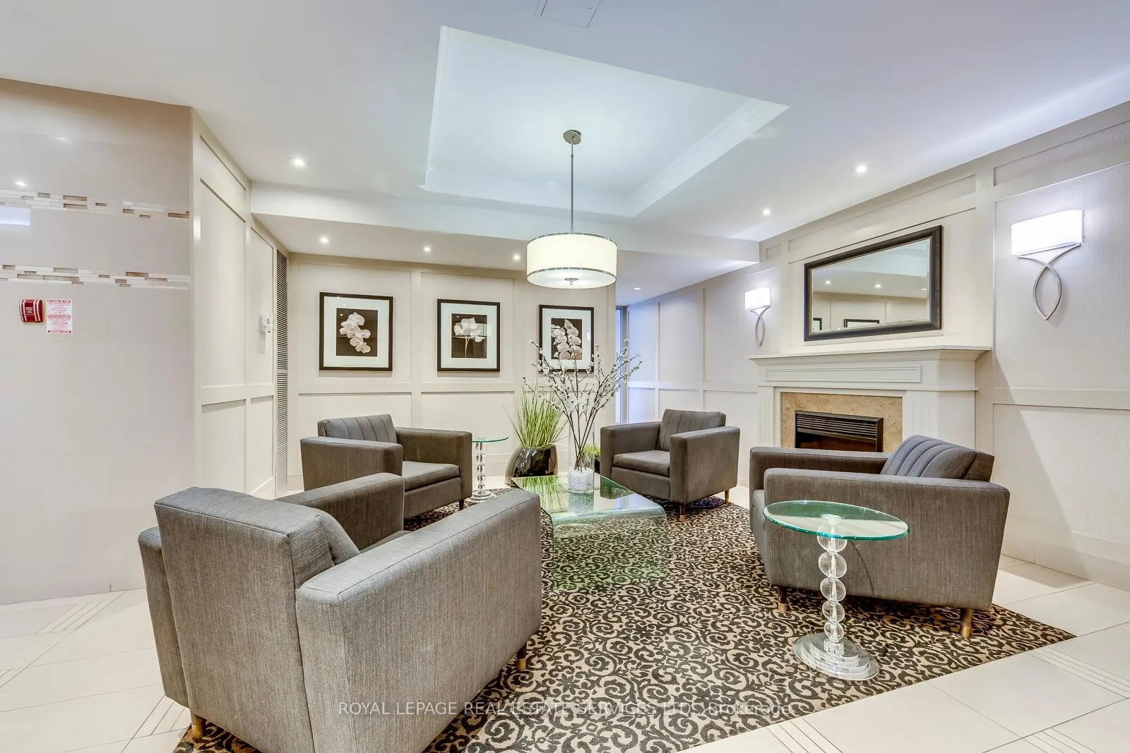 Photo 8 of Unit 405, 240 Scarlett Road, Toronto, Rockcliffe-Smythe — HOMEH