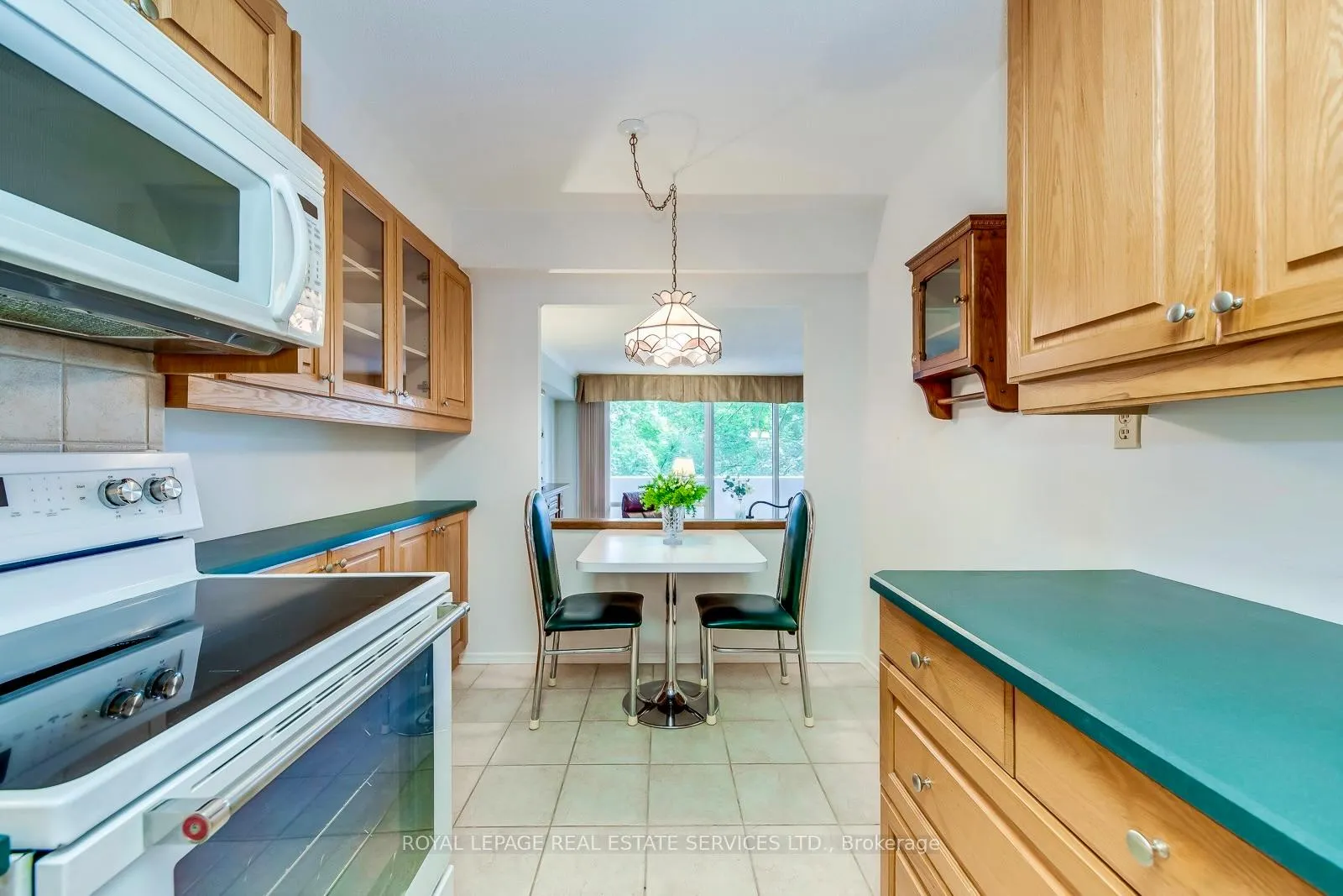 Photo 23 of Unit 405, 240 Scarlett Road, Toronto, Rockcliffe-Smythe — HOMEH