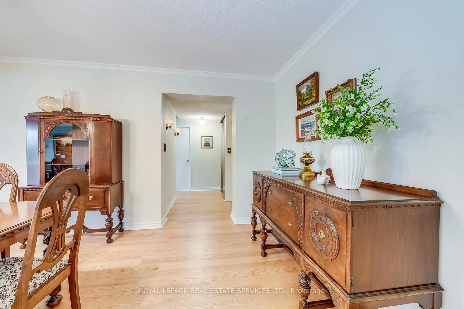 Photo 25 of Unit 405, 240 Scarlett Road, Toronto, Rockcliffe-Smythe — HOMEH