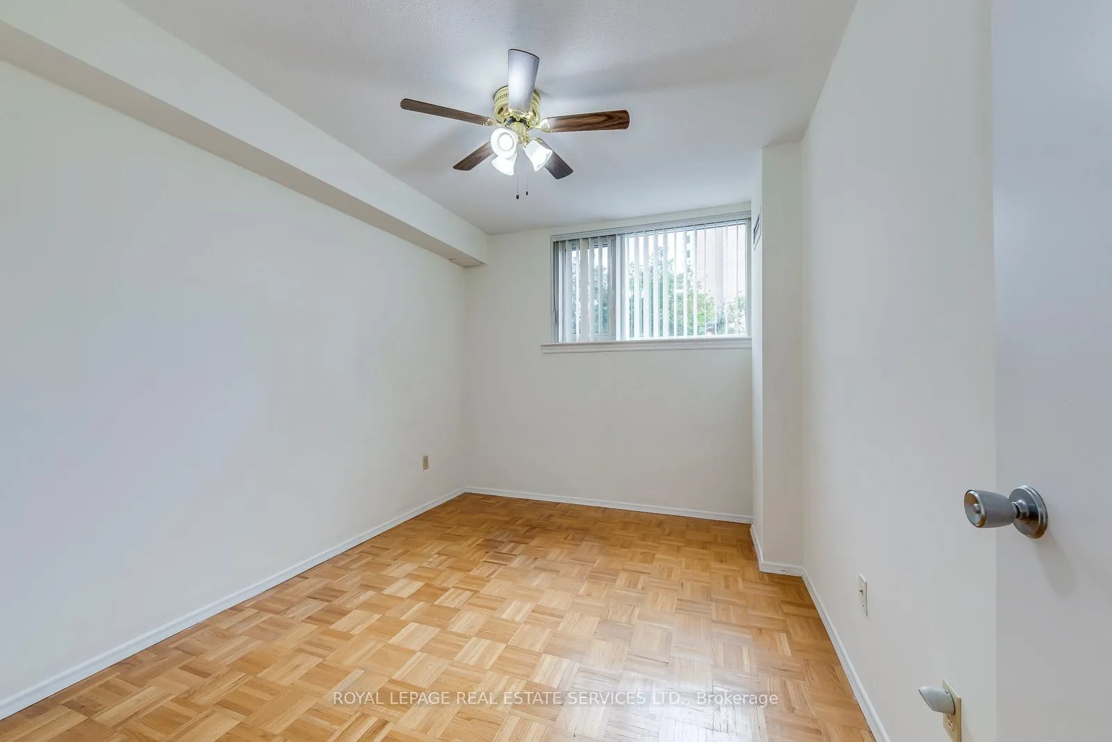 Photo 30 of Unit 405, 240 Scarlett Road, Toronto, Rockcliffe-Smythe — HOMEH