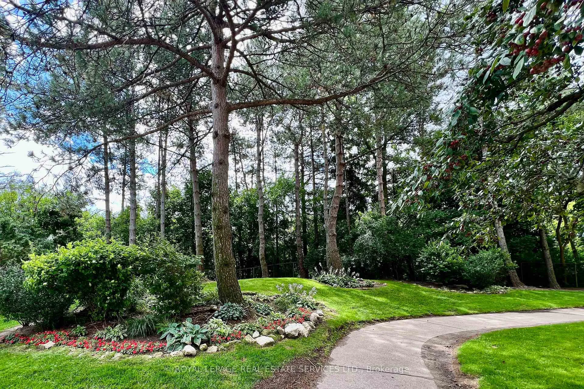 Photo 41 of Unit 405, 240 Scarlett Road, Toronto, Rockcliffe-Smythe — HOMEH