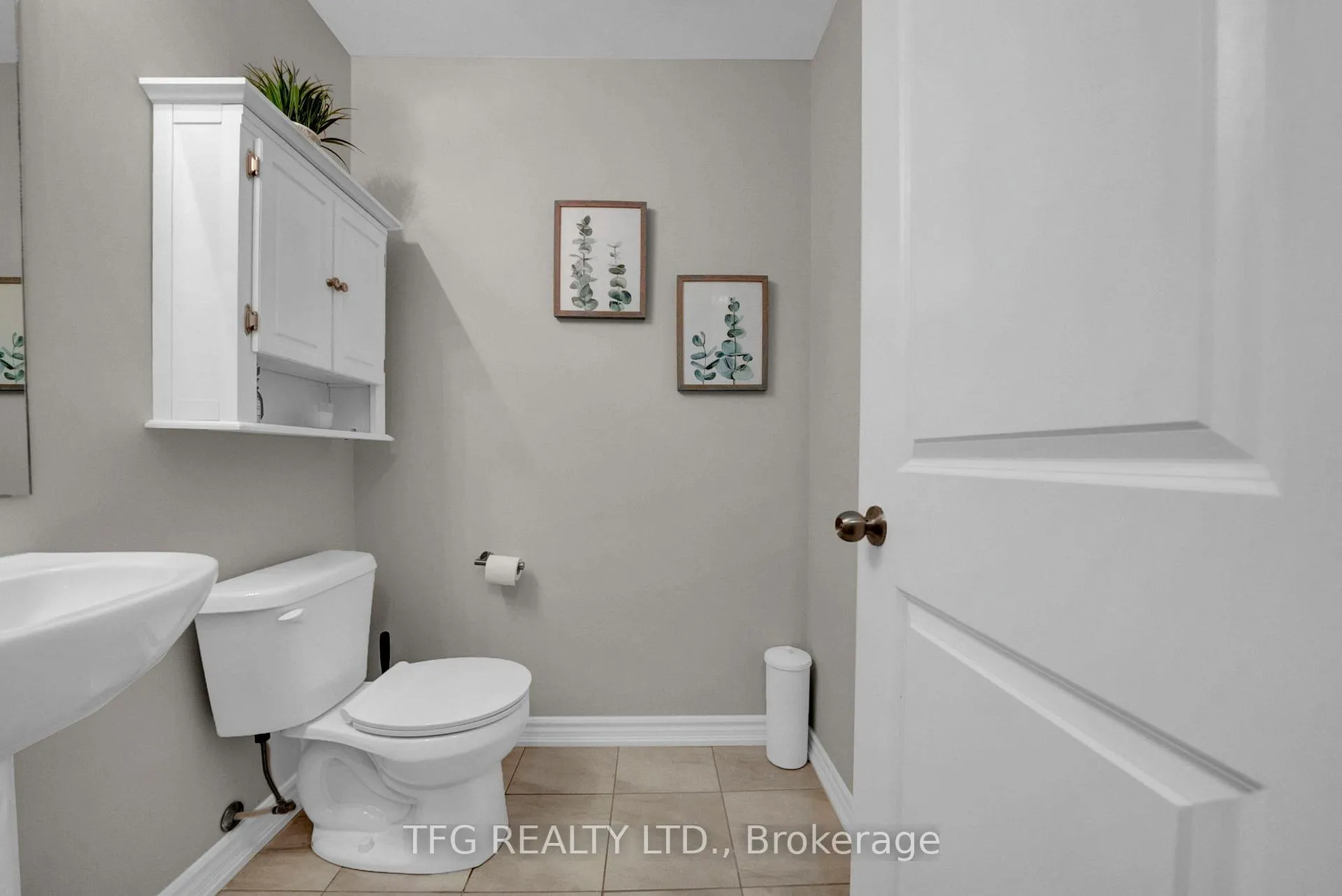 Photo 3 of Unit 249, 1730 Grenwich Glen, Pickering, Duffin Heights — HOMEH