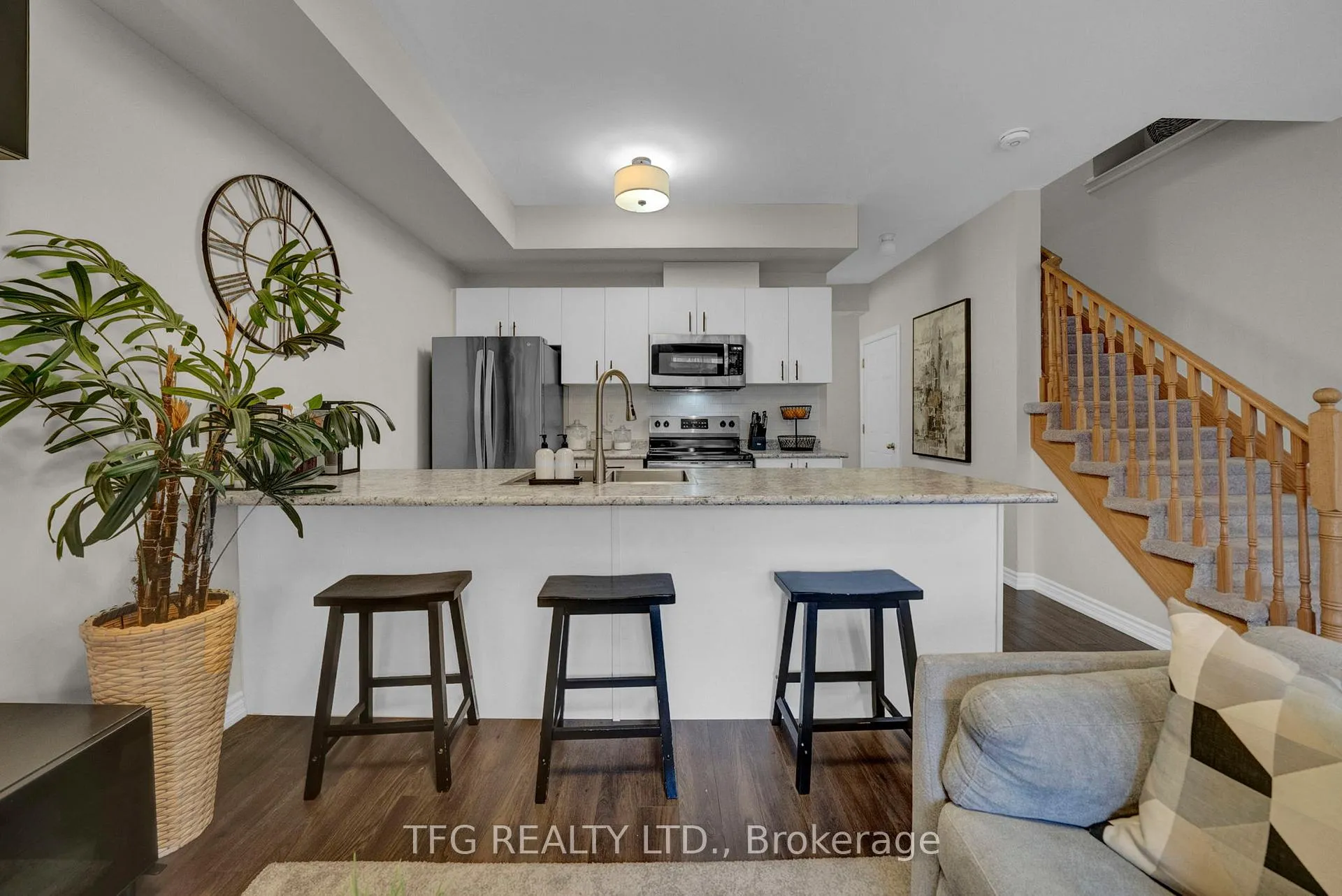 Photo 9 of Unit 249, 1730 Grenwich Glen, Pickering, Duffin Heights — HOMEH