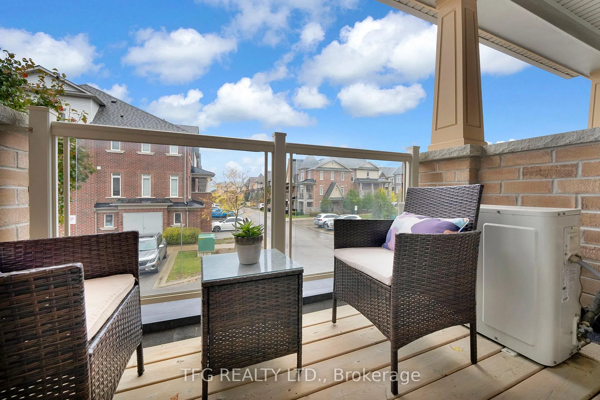 Photo 13 of Unit 249, 1730 Grenwich Glen, Pickering, Duffin Heights — HOMEH