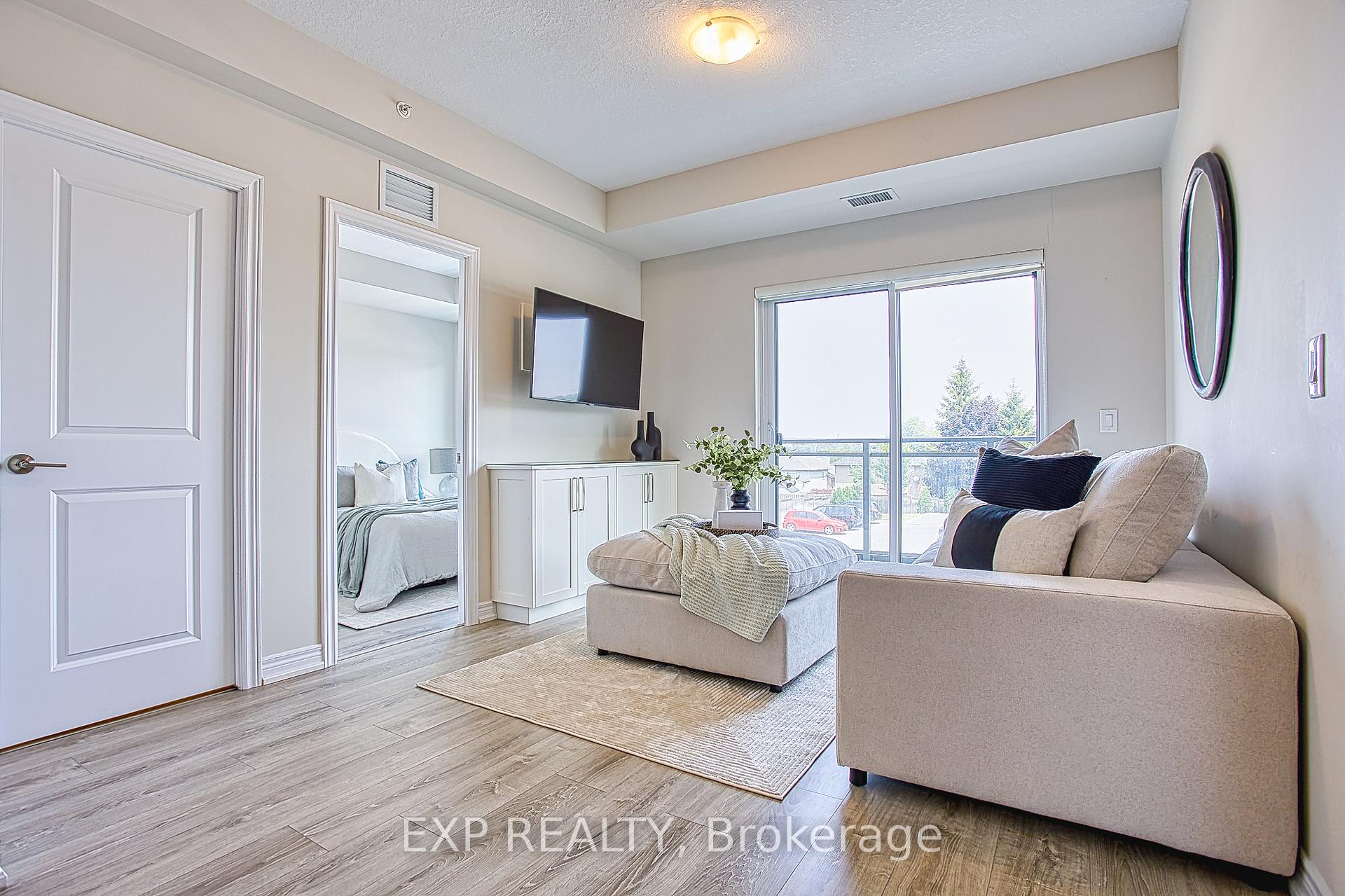 Photo 7 of Unit 215, 121 Highway 8, Hamilton, Stoney Creek — HOMEH