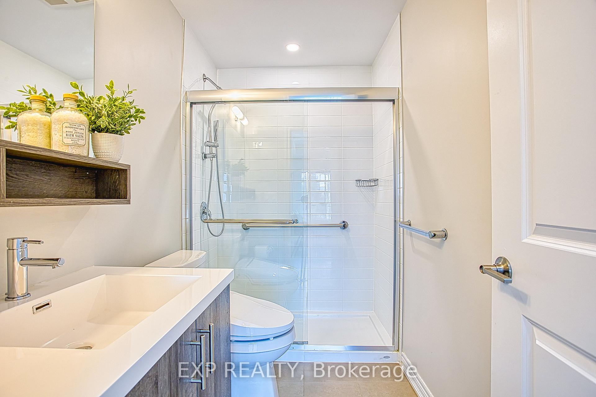Photo 12 of Unit 215, 121 Highway 8, Hamilton, Stoney Creek — HOMEH
