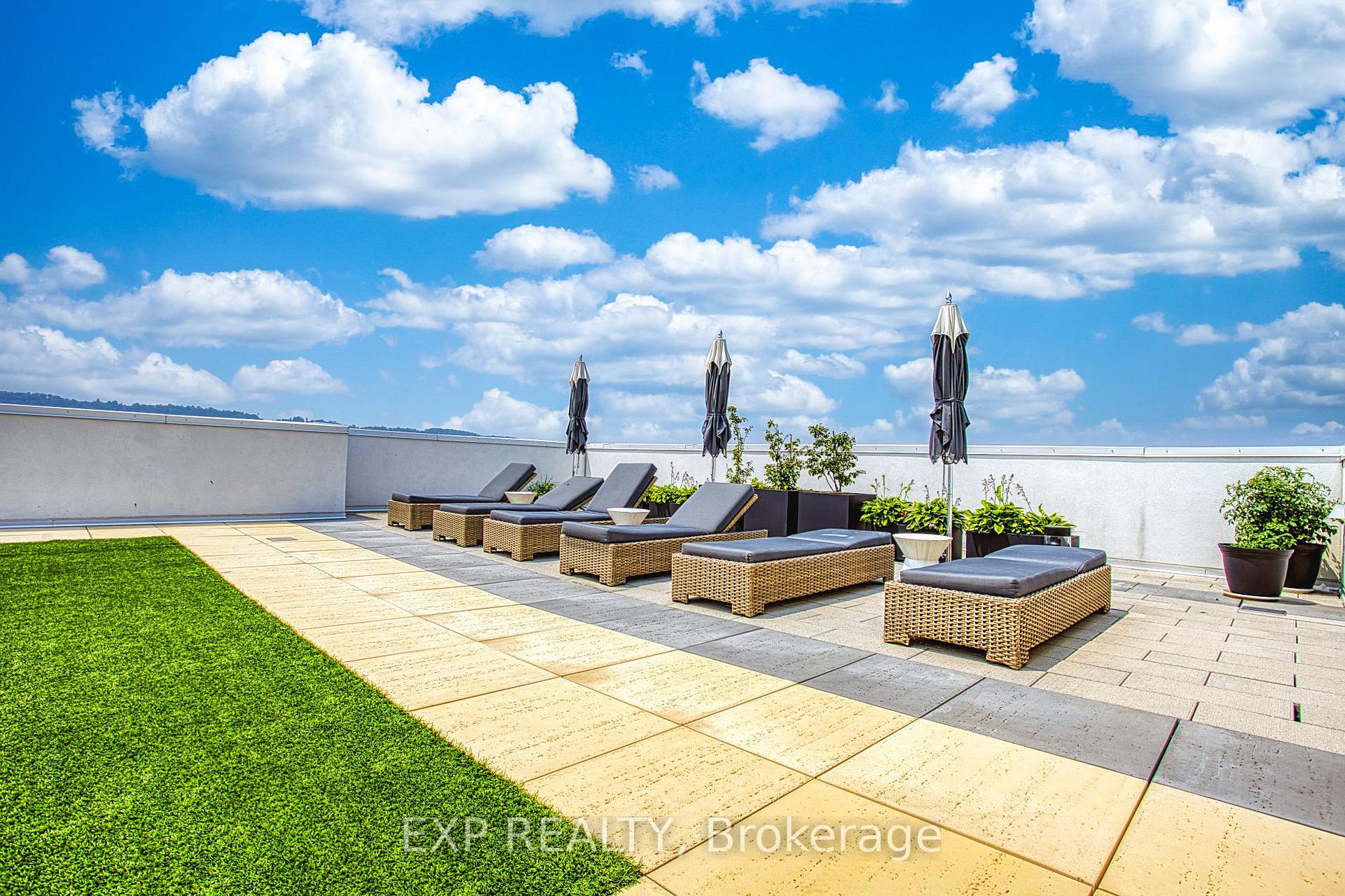 Photo 23 of Unit 215, 121 Highway 8, Hamilton, Stoney Creek — HOMEH