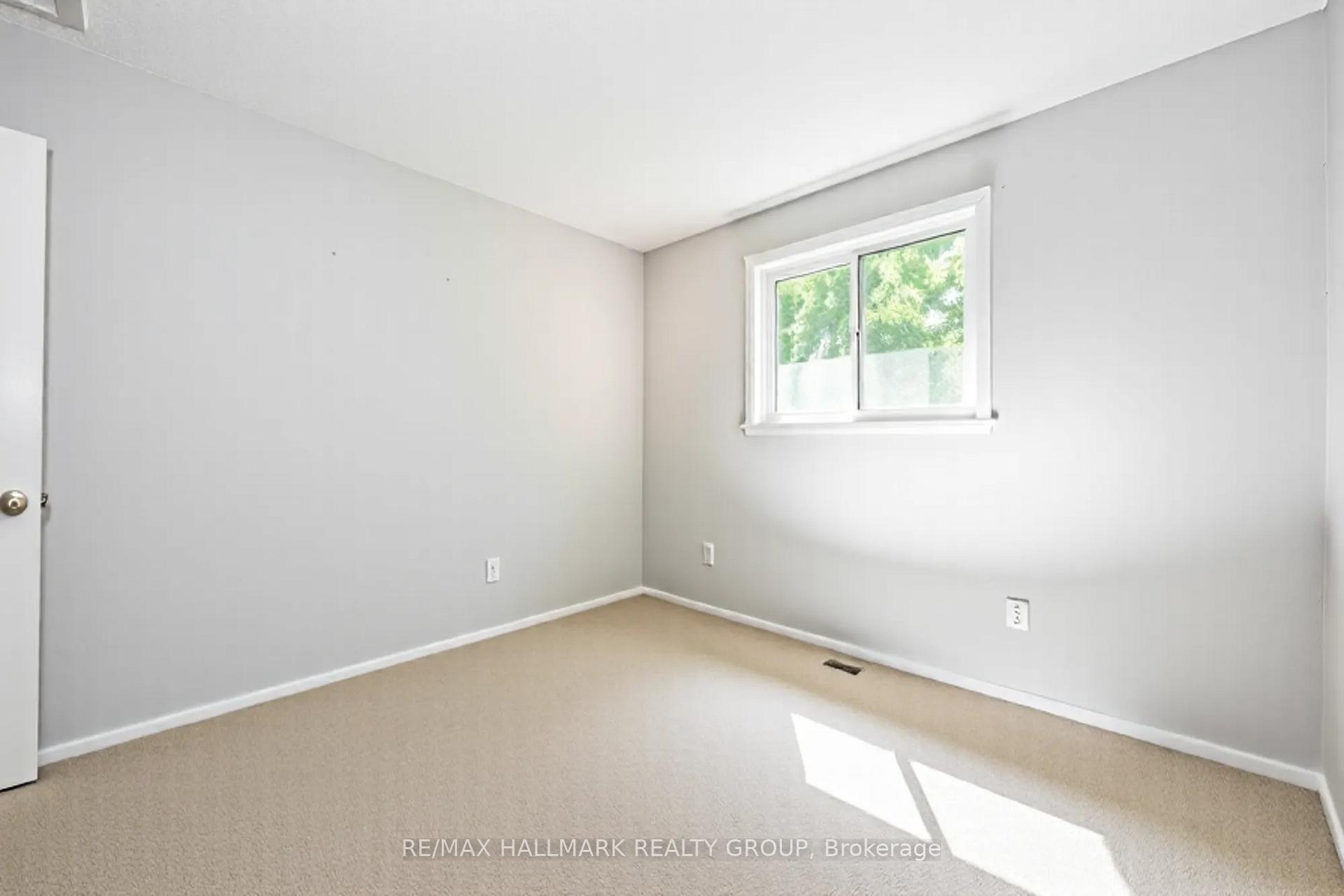Photo 28 of 1414 Eastcliffe Way, Ottawa, Pineview — HOMEH