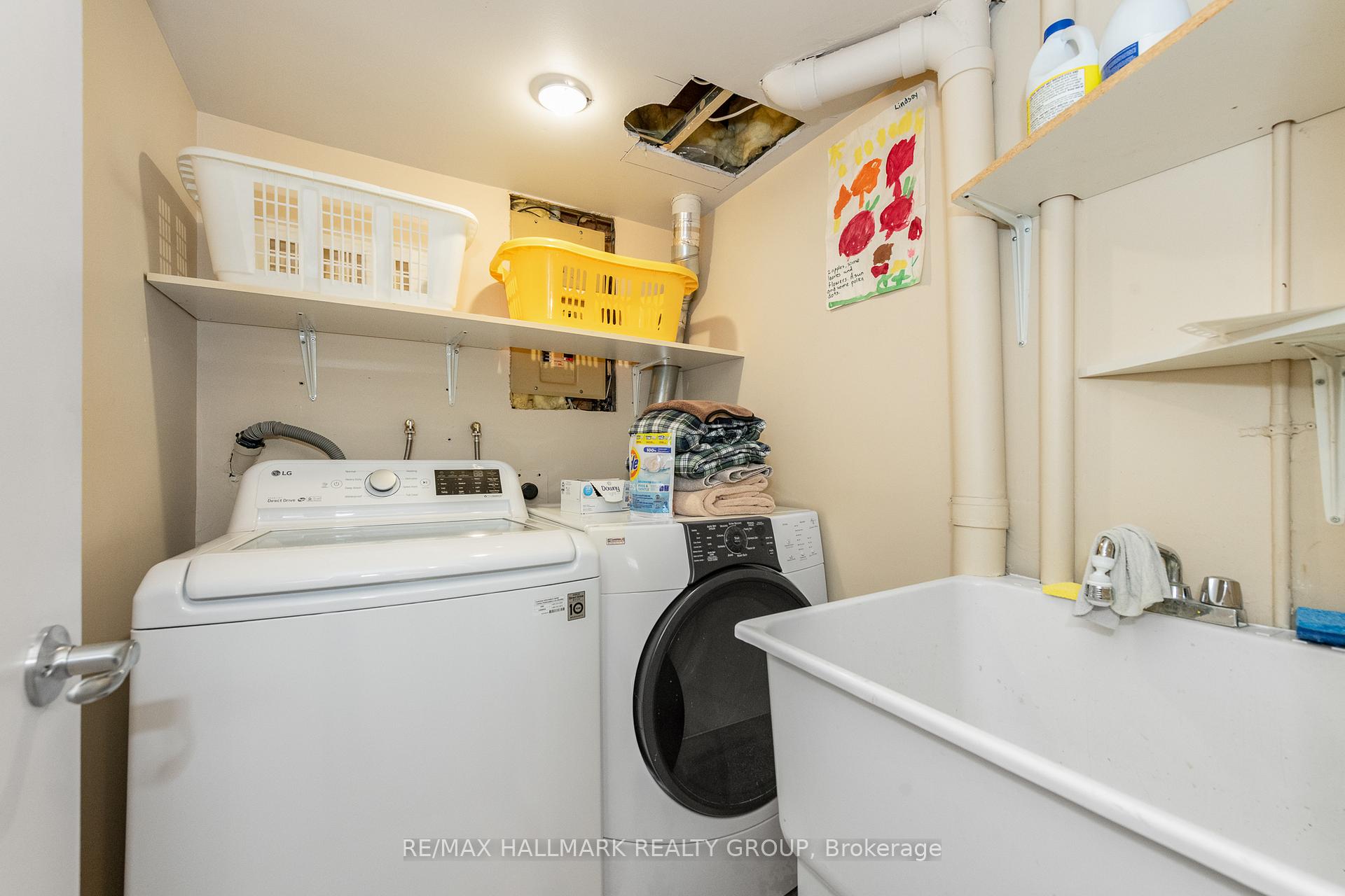 Photo 33 of 1414 Eastcliffe Way, Ottawa, Pineview — HOMEH