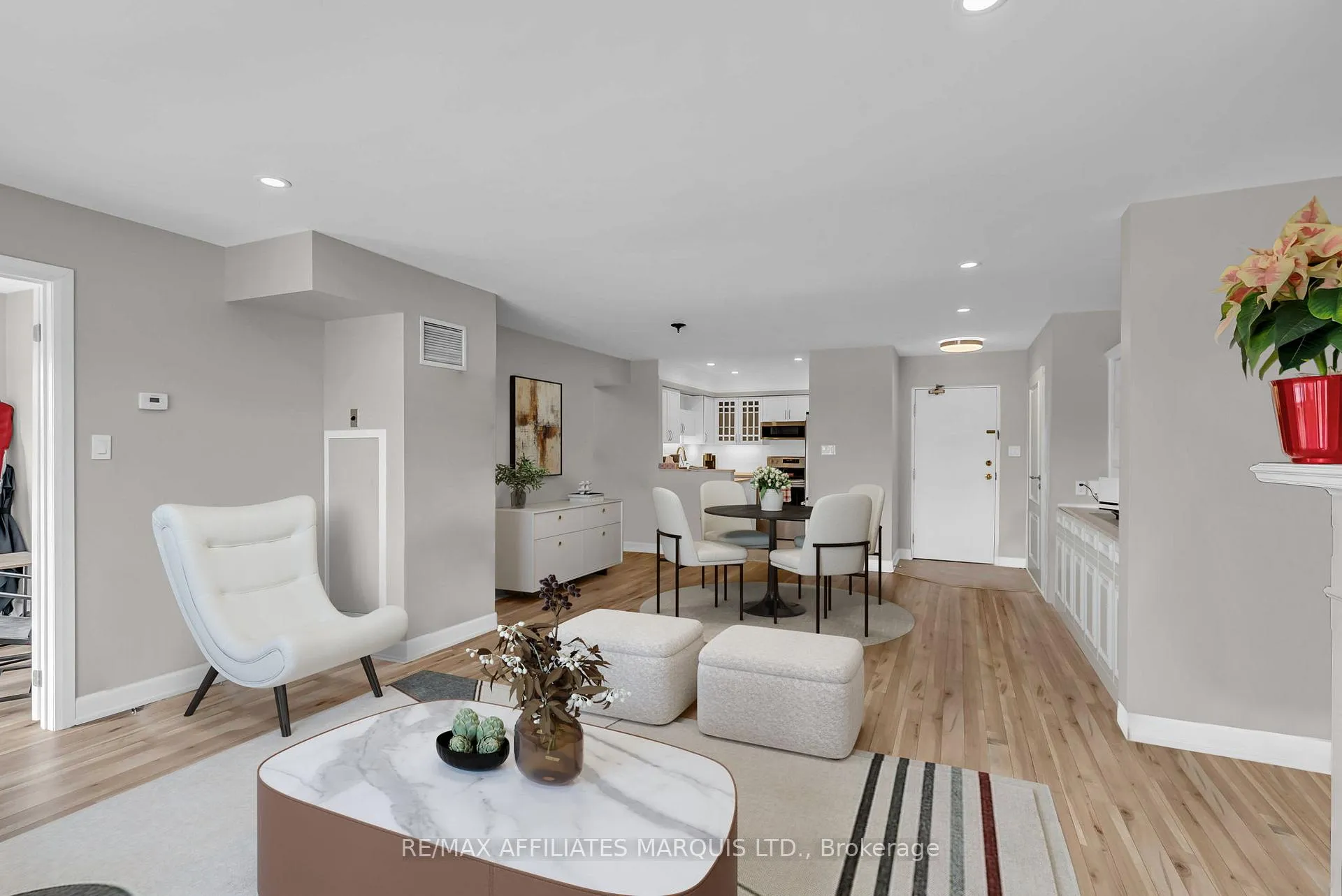 Photo 12 of Unit 411, 121 Water Street W, Cornwall — HOMEH