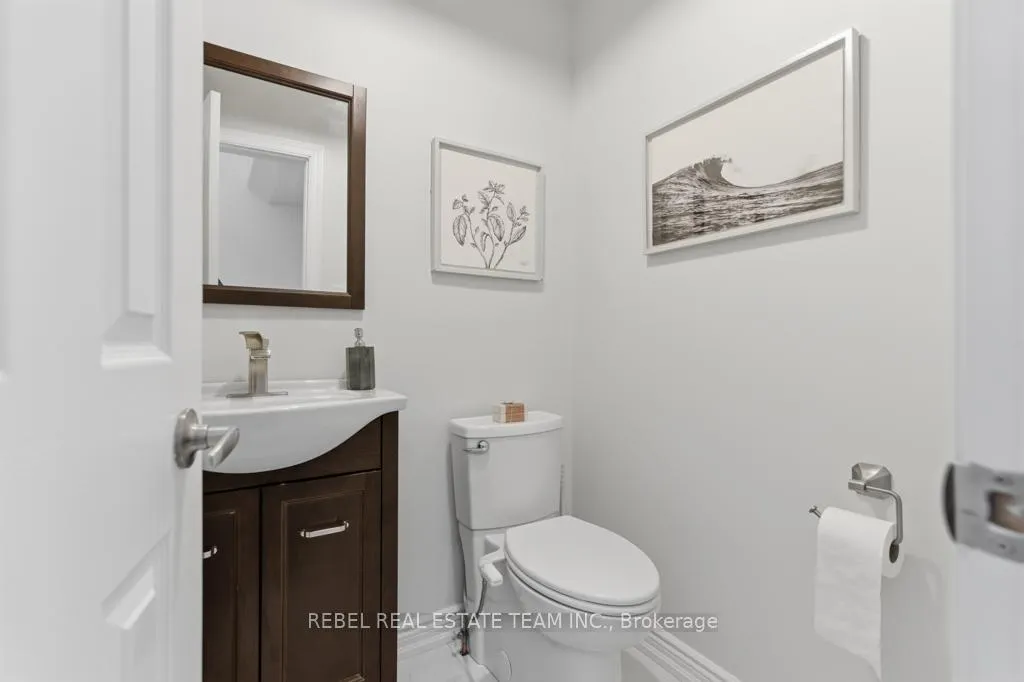 Photo 16 of 11 Booth Crescent, Ajax, Central — HOMEH