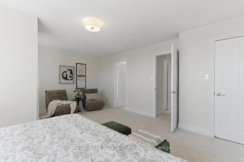 Photo 19 of 11 Booth Crescent, Ajax, Central — HOMEH