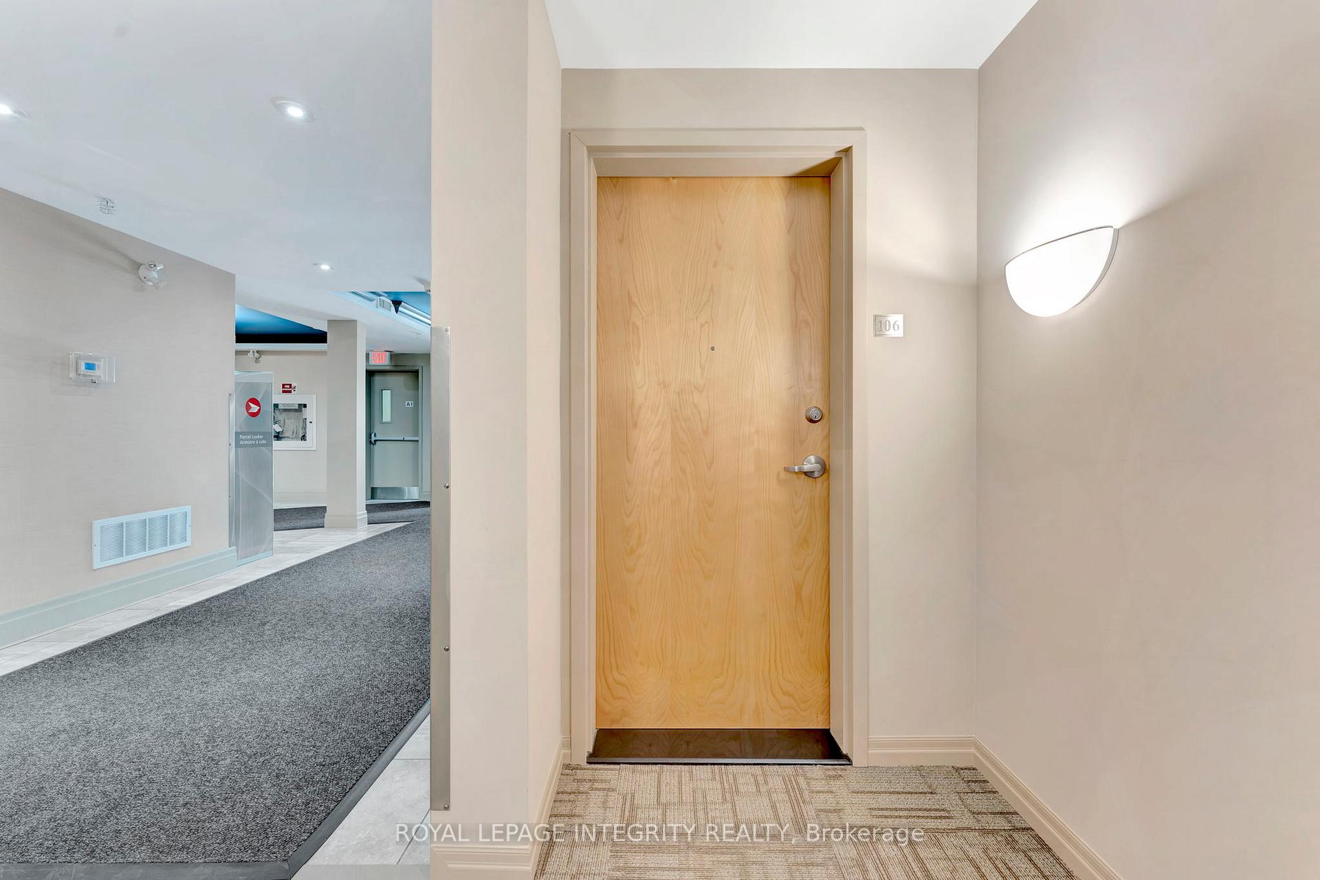 Photo 7 of Unit 106, 225 Winterfell Private, Ottawa, Hunt Club Park — HOMEH