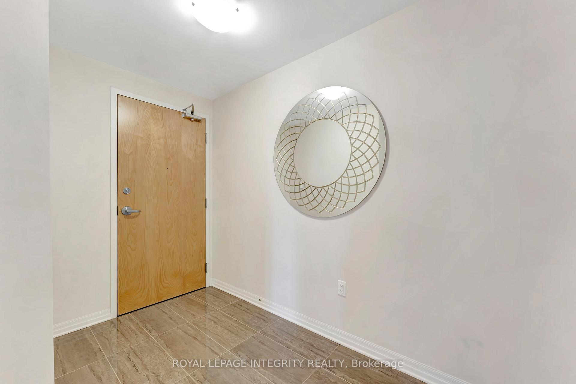 Photo 8 of Unit 106, 225 Winterfell Private, Ottawa, Hunt Club Park — HOMEH