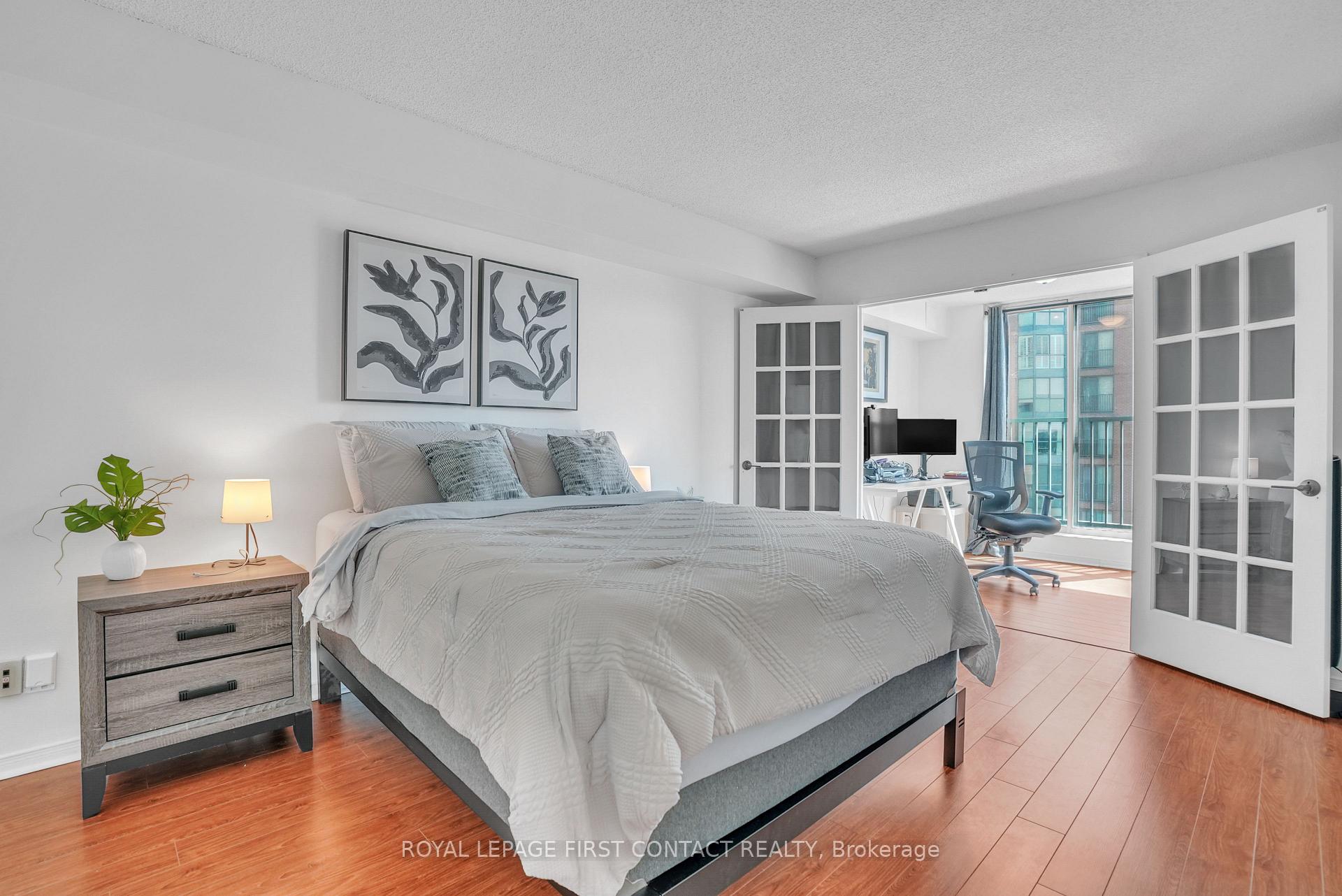 Photo 10 of Unit 908, 140 Dunlop Street E, Barrie, City Centre — HOMEH