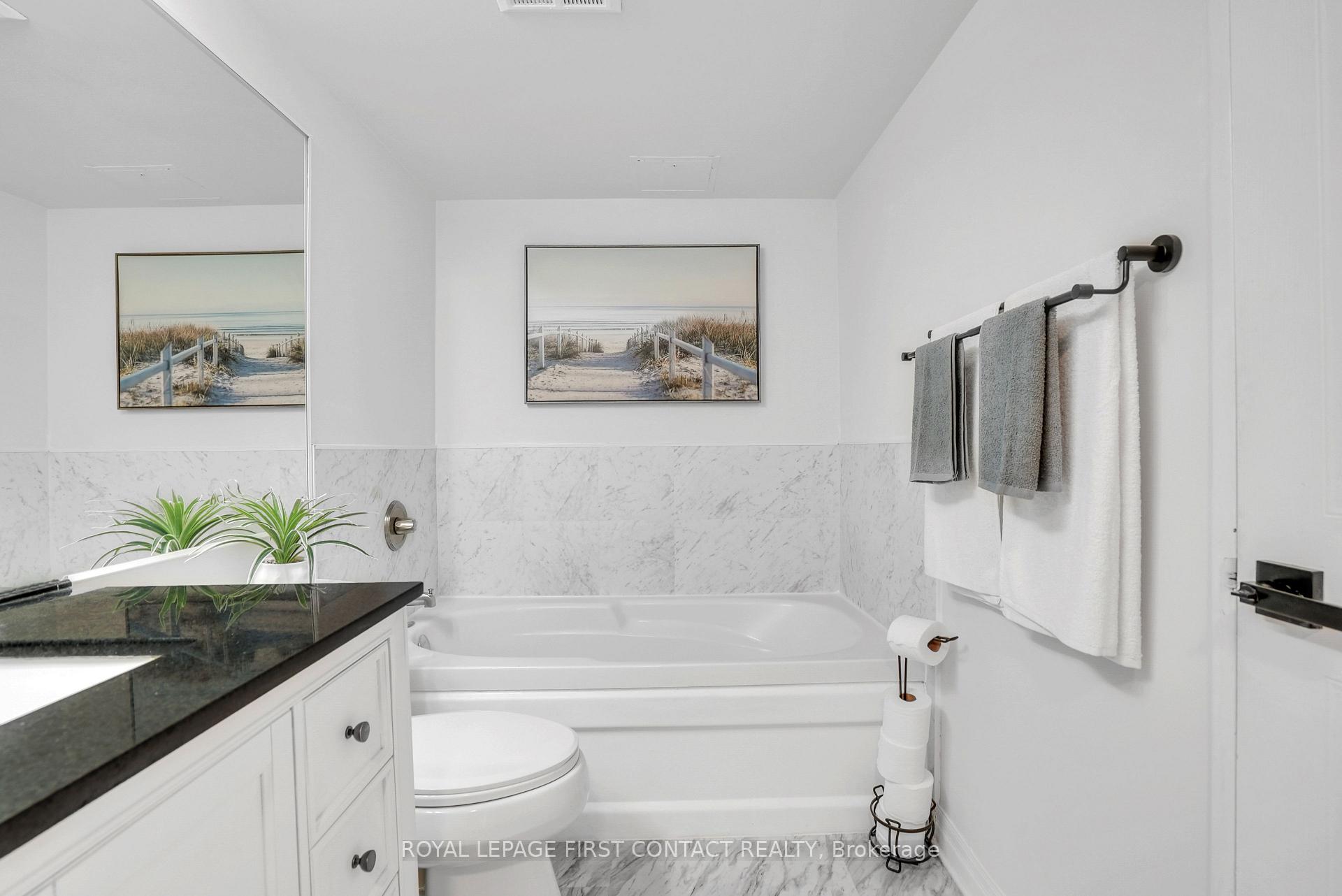 Photo 15 of Unit 908, 140 Dunlop Street E, Barrie, City Centre — HOMEH
