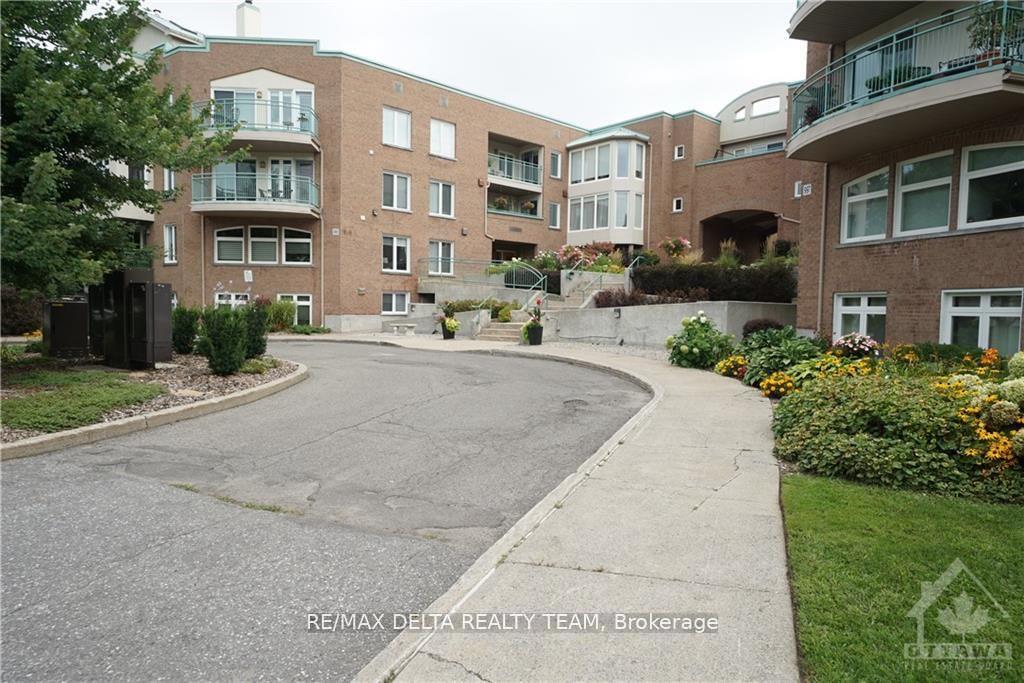 Front of Unit 302A, 62 Donald Street