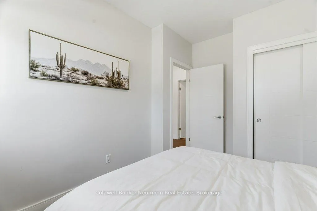 Photo 24 of Unit 14, 32 Arkell Road, Guelph, Kortright East — HOMEH