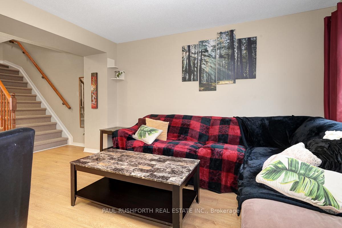 Photo 5 of 117 Keltie Private, Ottawa, Barrhaven - Longfields — HOMEH