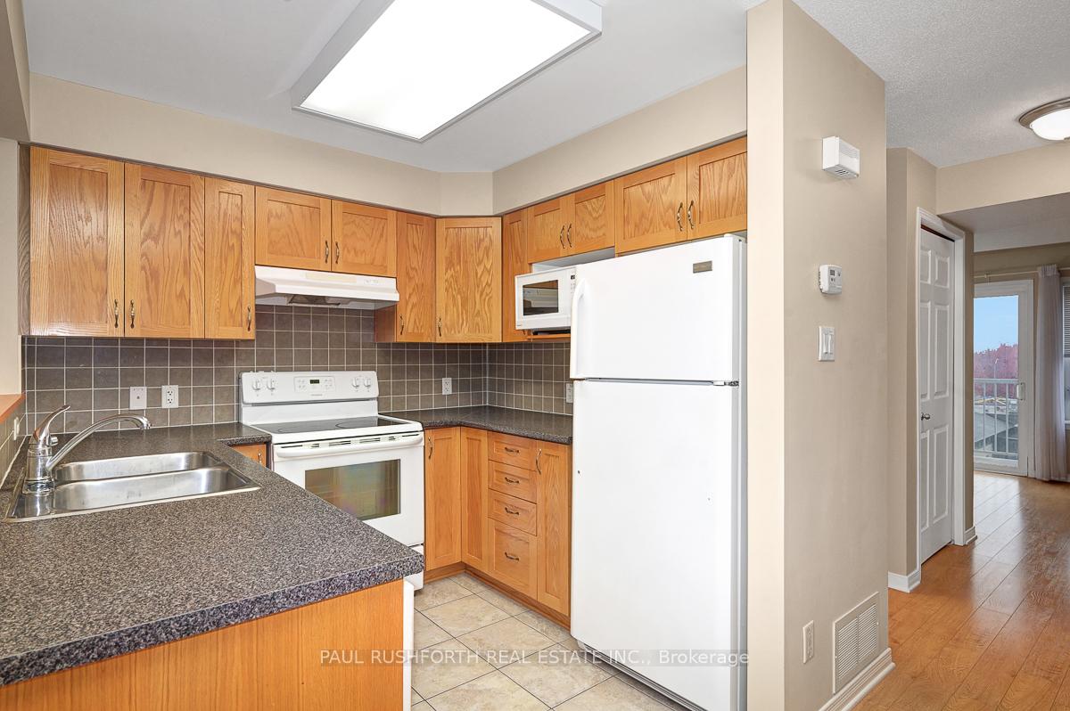 Photo 9 of 117 Keltie Private, Ottawa, Barrhaven - Longfields — HOMEH