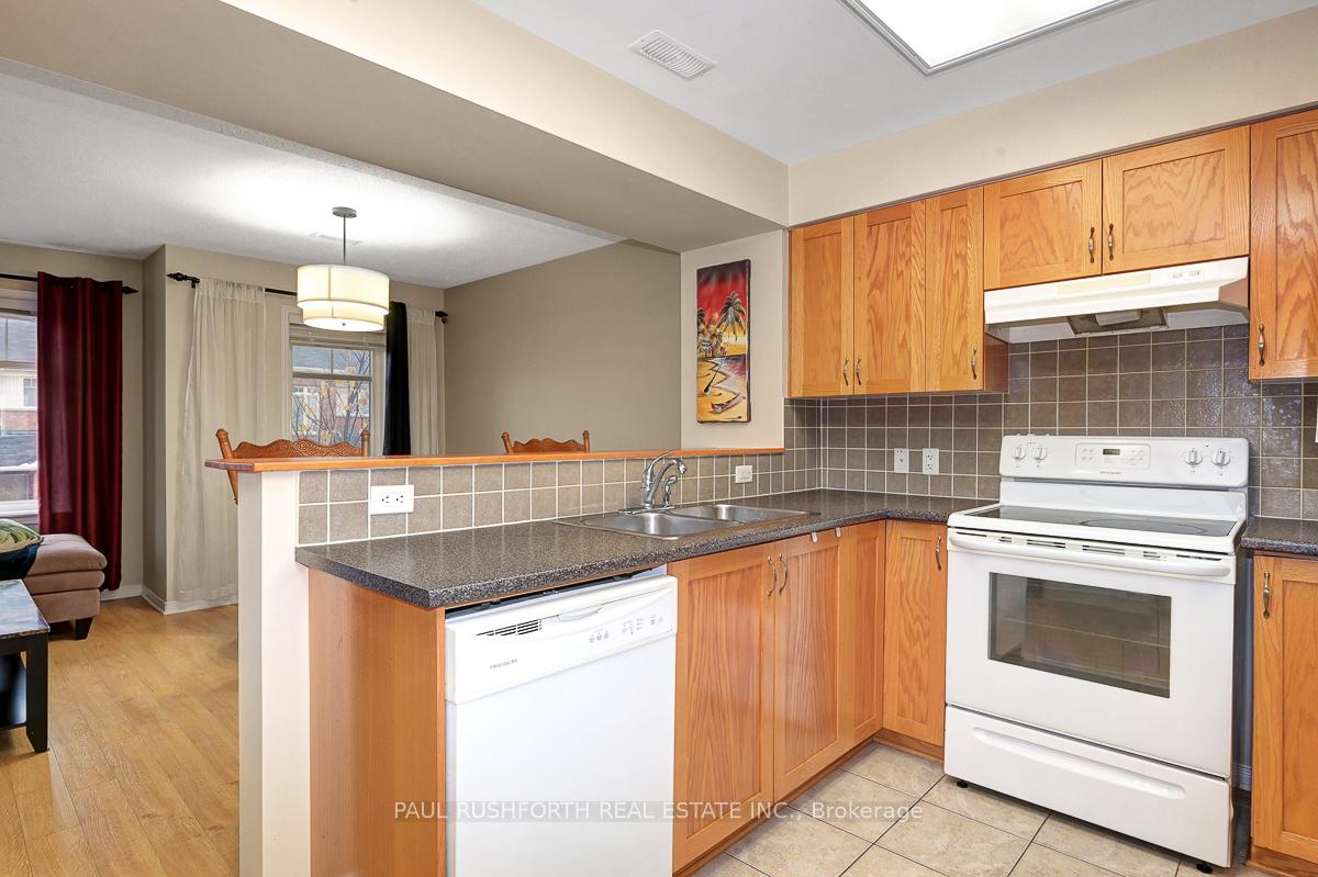 Photo 10 of 117 Keltie Private, Ottawa, Barrhaven - Longfields — HOMEH