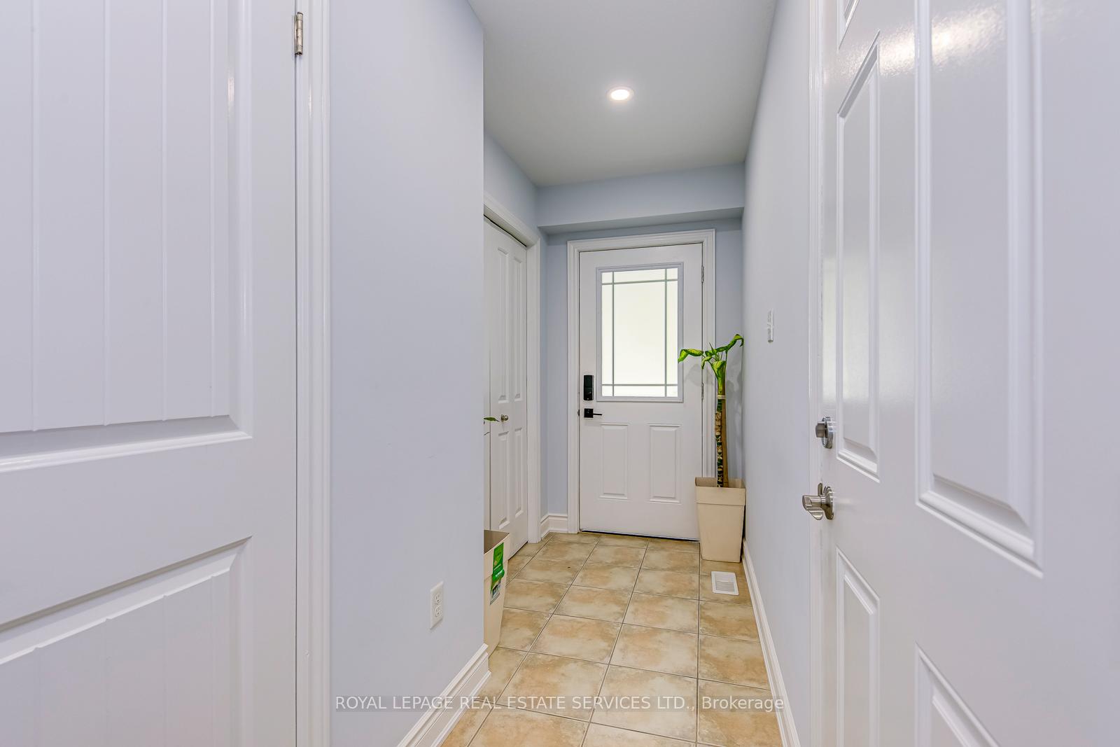 Photo 6 of 17 Katemore Drive, Guelph, Pineridge/Westminster Woods — HOMEH