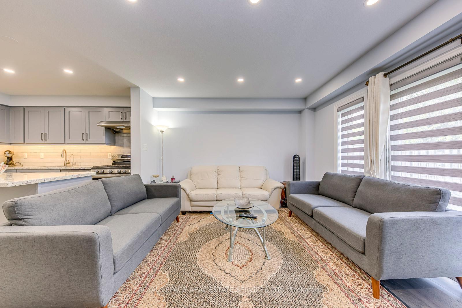 Photo 14 of 17 Katemore Drive, Guelph, Pineridge/Westminster Woods — HOMEH